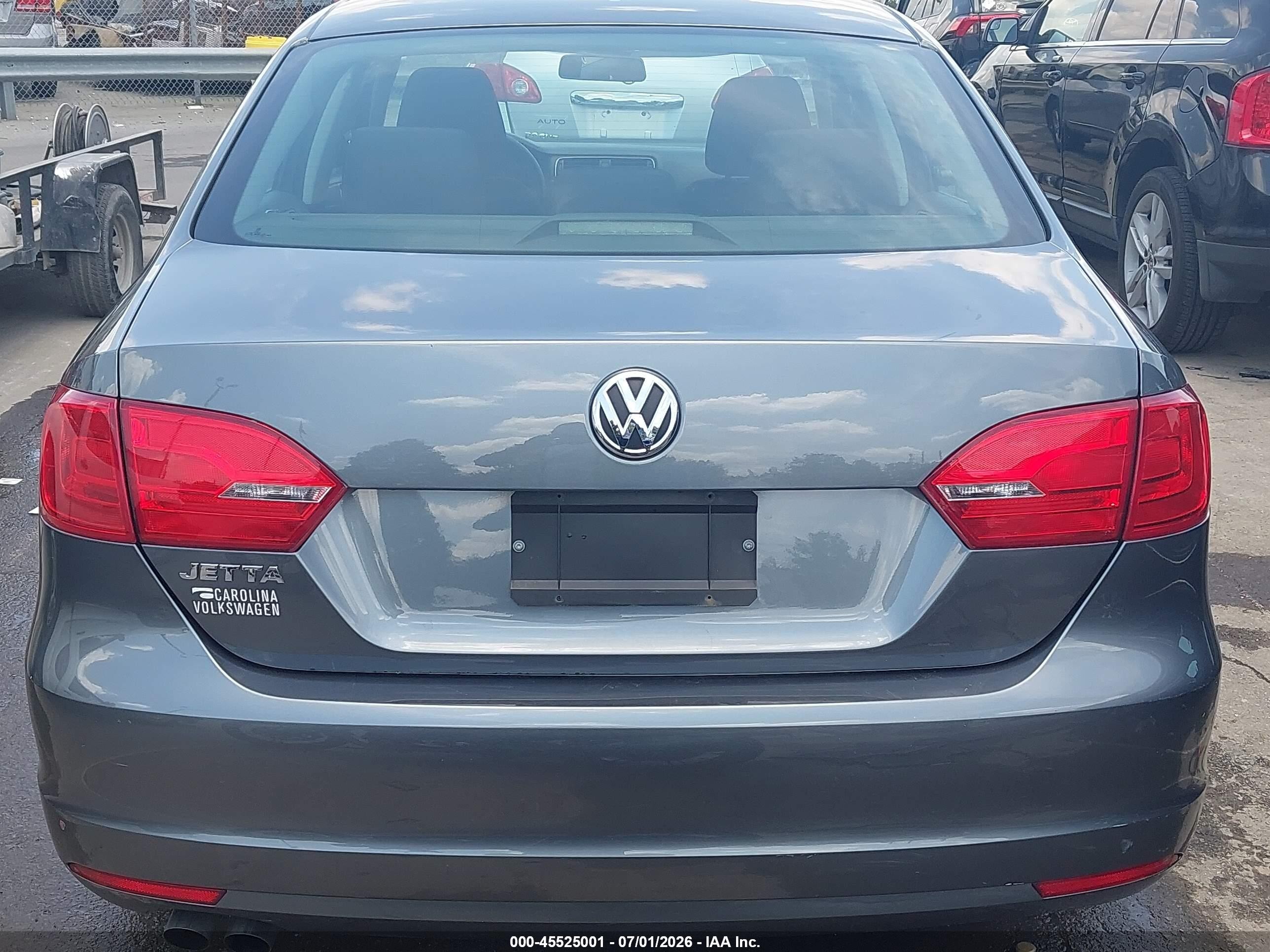 2014 Volkswagen Jetta 2.0l S Gray vin: 3VW2K7AJ2EM232328