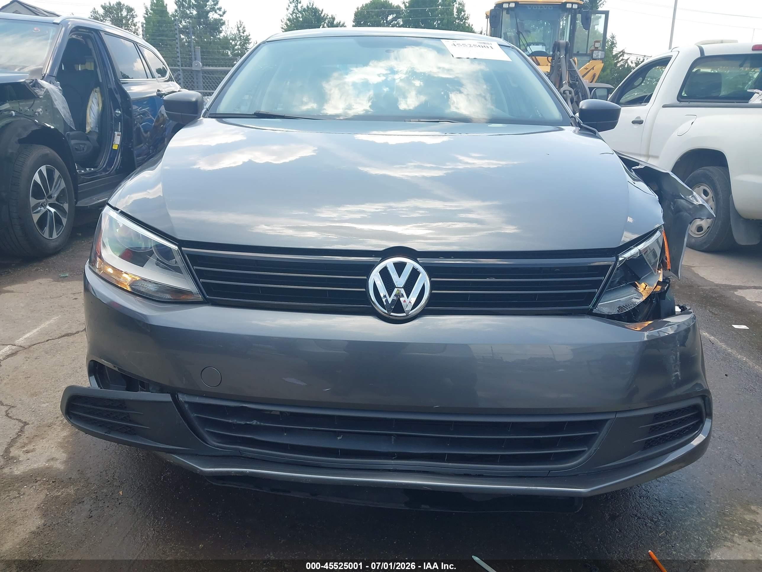 2014 Volkswagen Jetta 2.0l S Gray vin: 3VW2K7AJ2EM232328