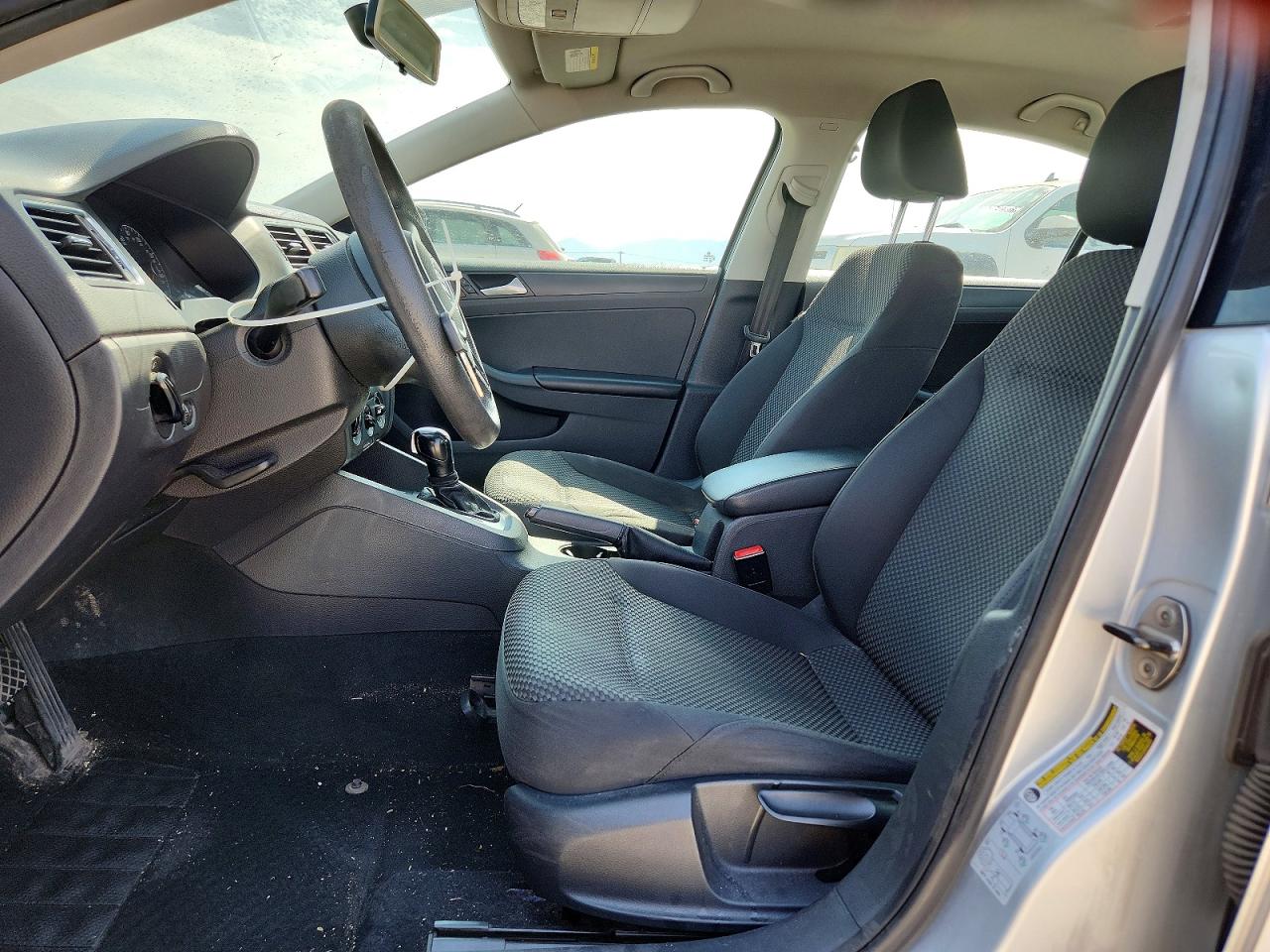 2014 Volkswagen Jetta Base Silver vin: 3VW2K7AJ2EM237691