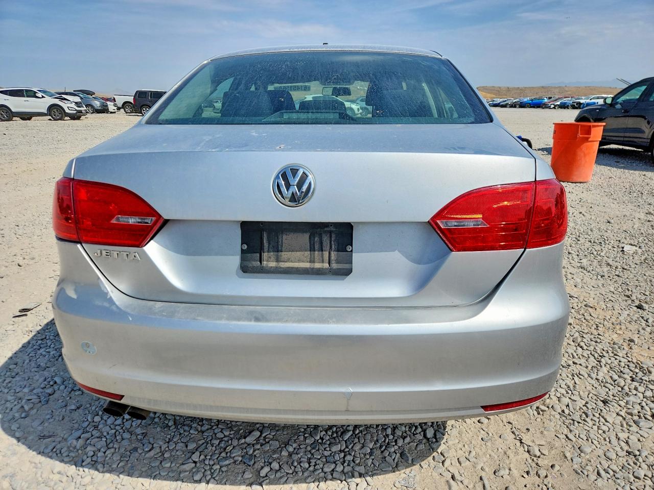 2014 Volkswagen Jetta Base Silver vin: 3VW2K7AJ2EM237691