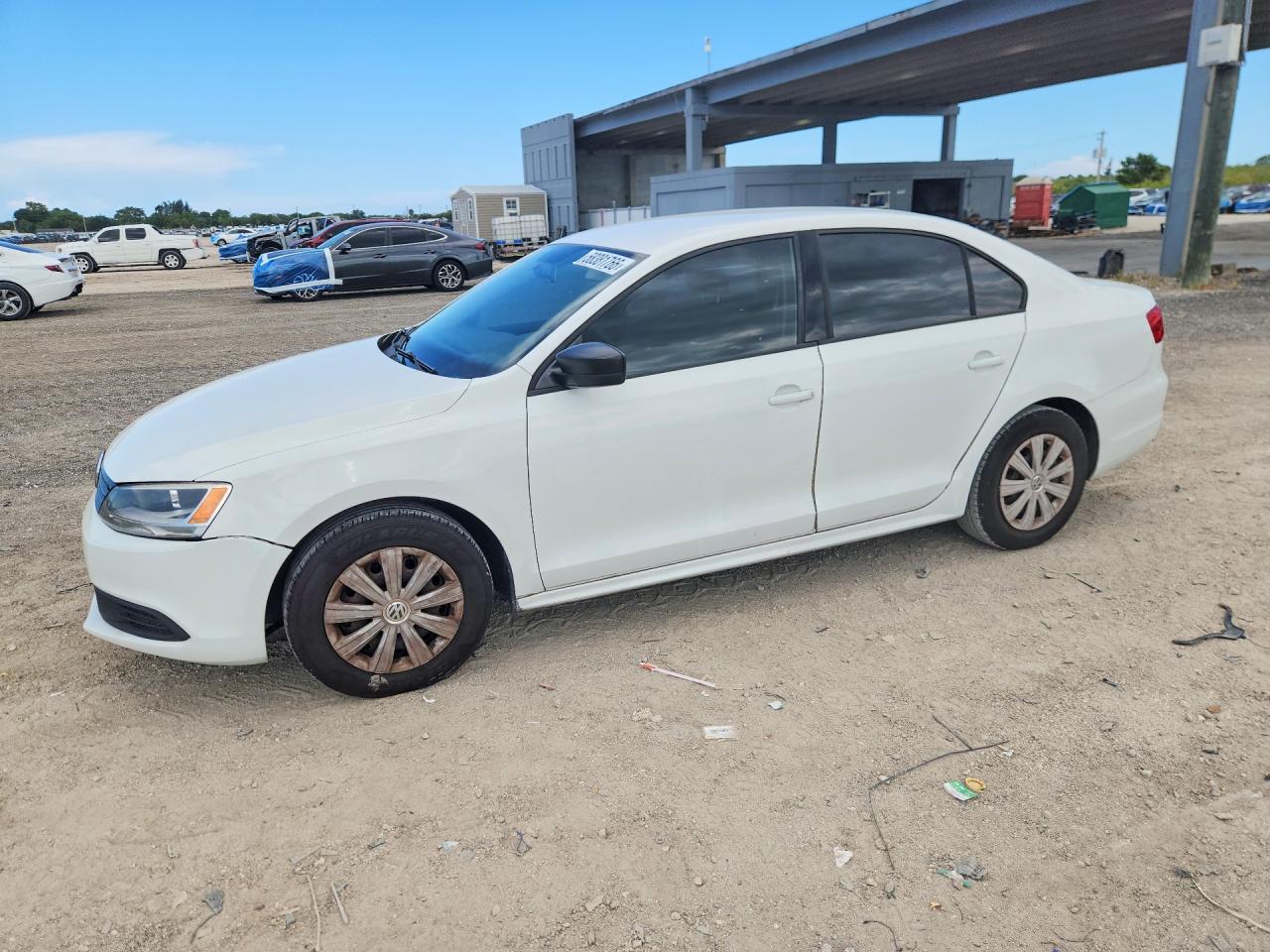 3VW2K7AJ2EM311711