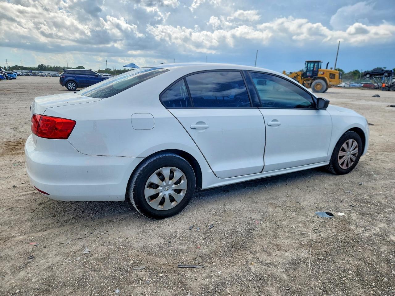 2014 Volkswagen Jetta Base White vin: 3VW2K7AJ2EM311711