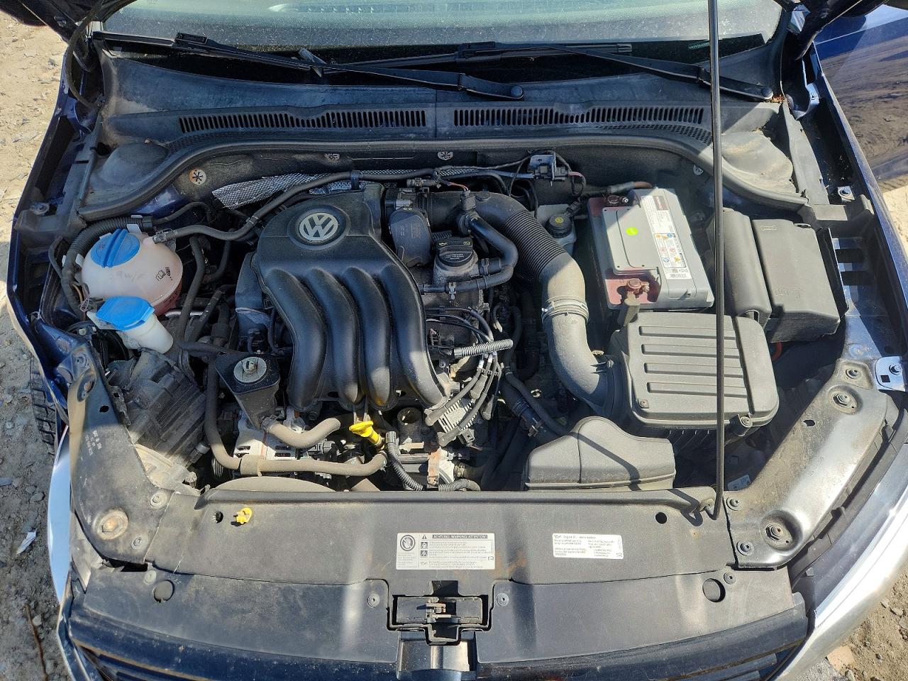 2014 Volkswagen Jetta Base Blue vin: 3VW2K7AJ2EM391575