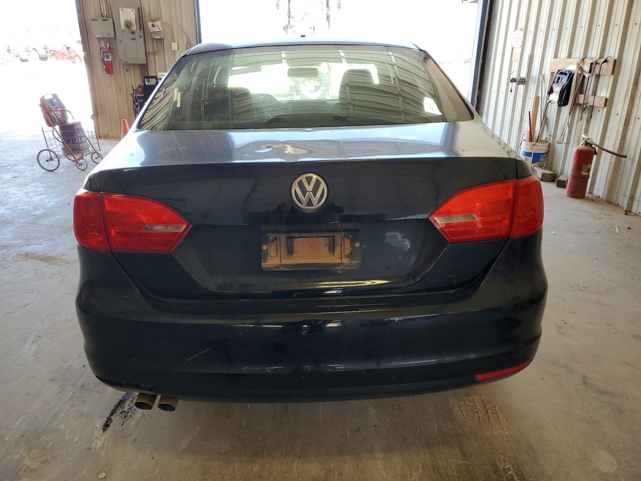 2014 Volkswagen Jetta Base Black vin: 3VW2K7AJ2EM435686