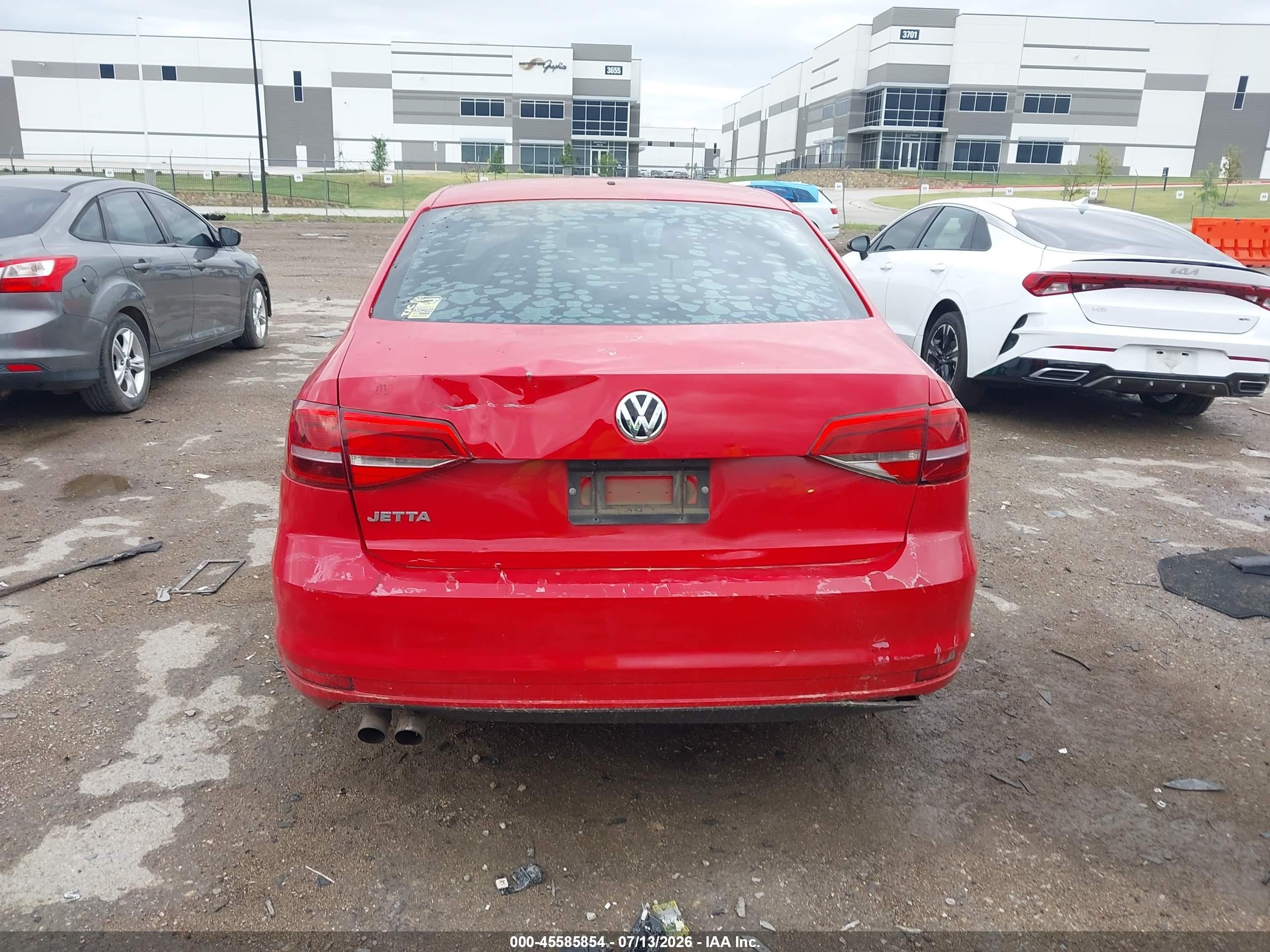 2015 Volkswagen Jetta 2.0l S Red vin: 3VW2K7AJ2FM237210