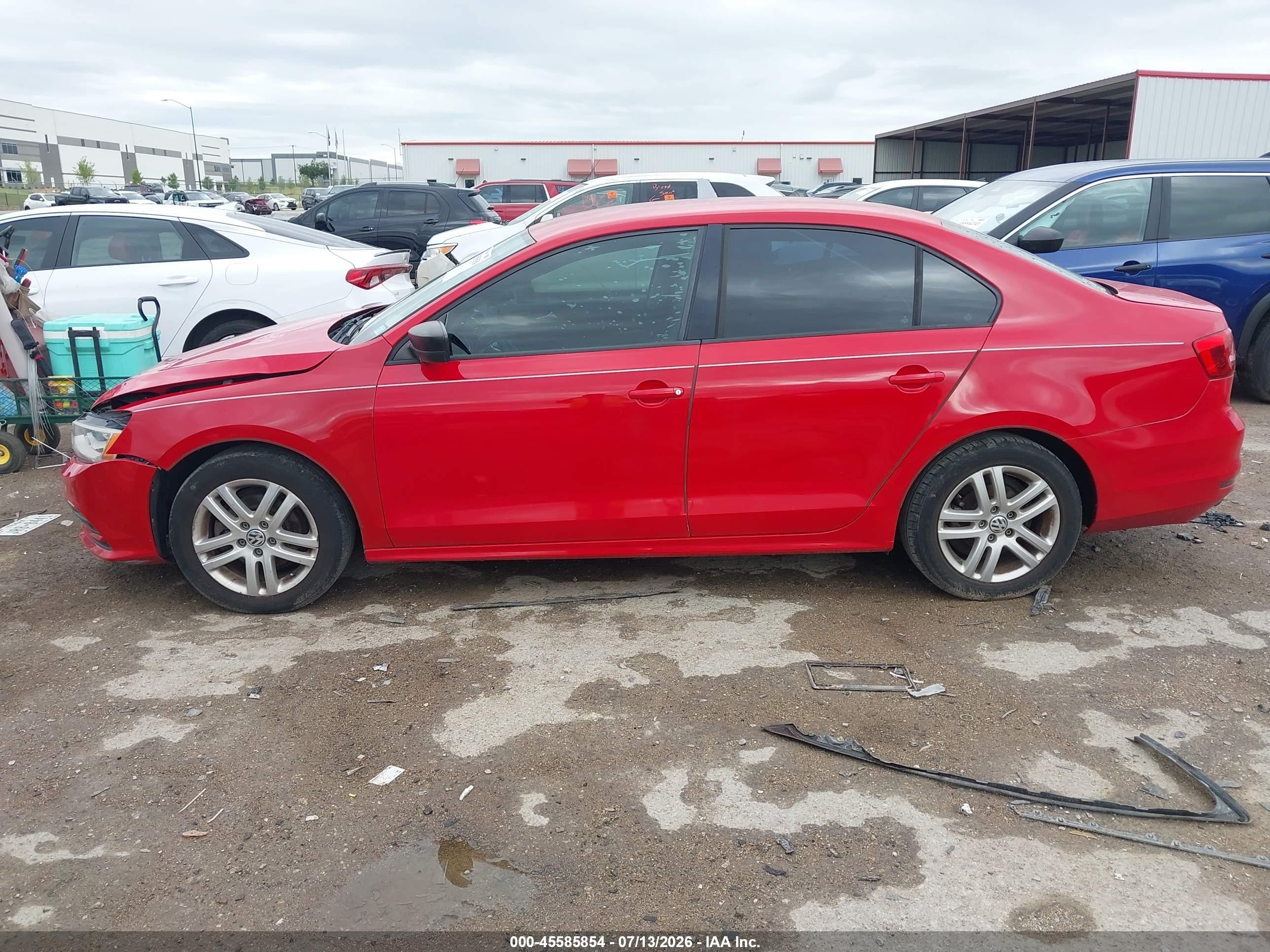 2015 Volkswagen Jetta 2.0l S Red vin: 3VW2K7AJ2FM237210