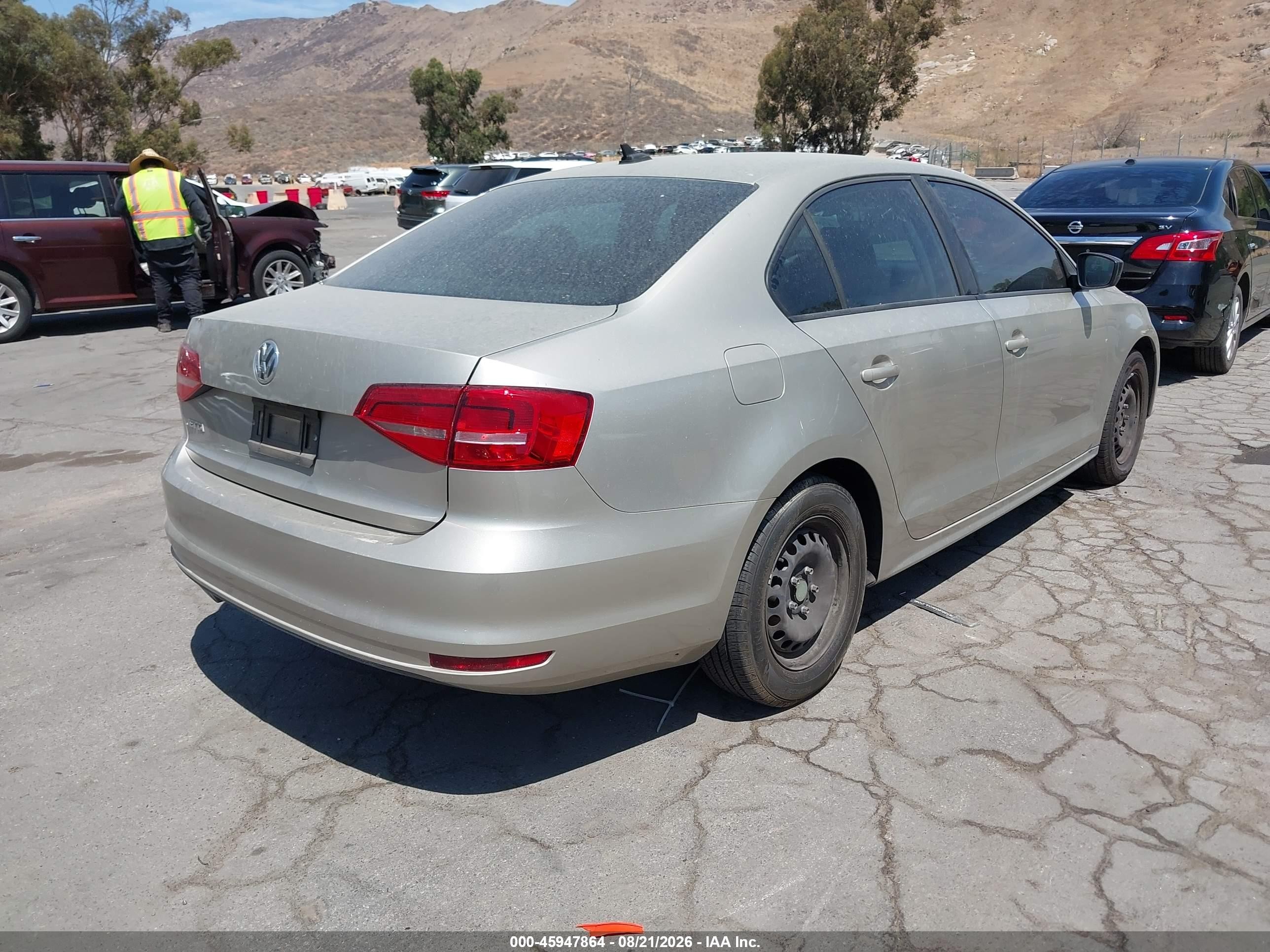 2015 Volkswagen Jetta 2.0l S Champagne vin: 3VW2K7AJ2FM272023