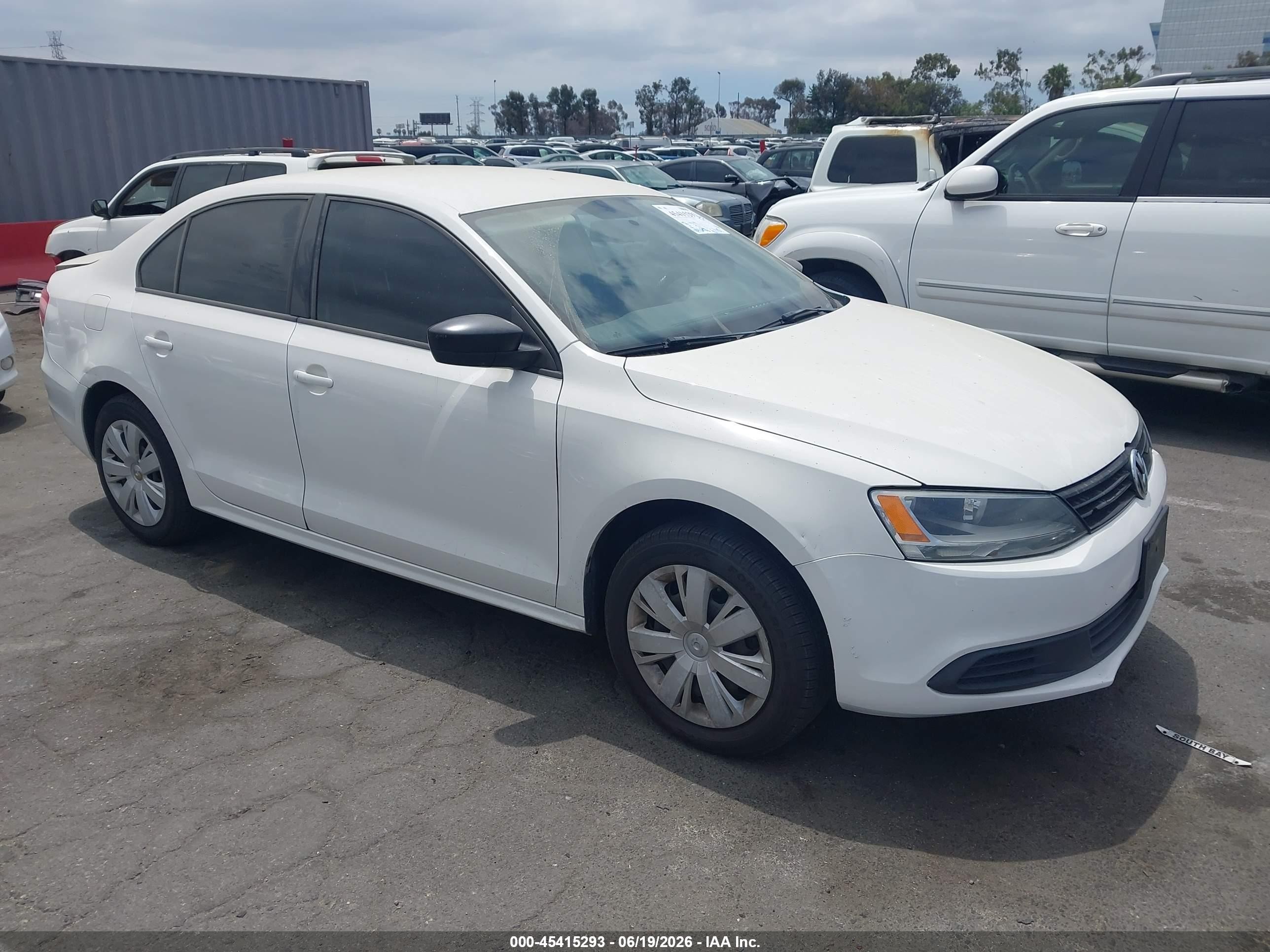3VW2K7AJ3BM357740