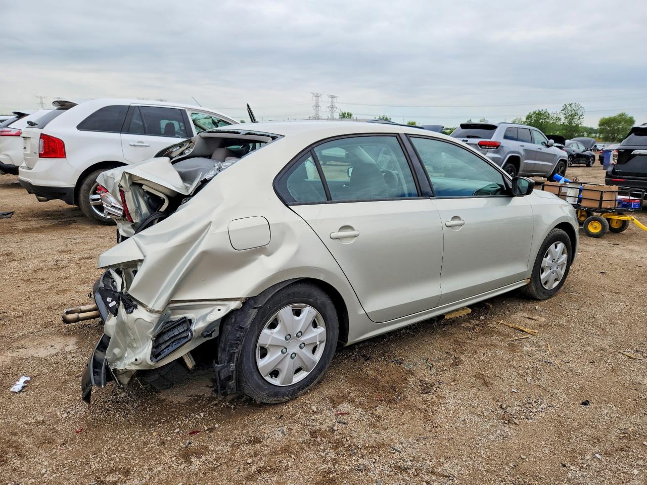 2011 Volkswagen Jetta Base Beige vin: 3VW2K7AJ3BM393475