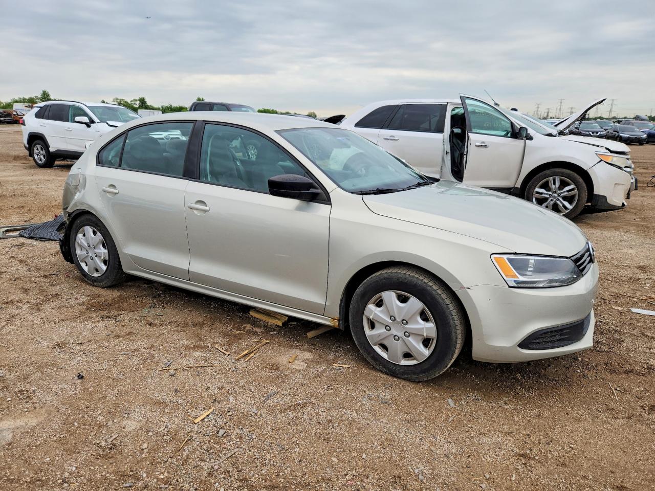 2011 Volkswagen Jetta Base Beige vin: 3VW2K7AJ3BM393475