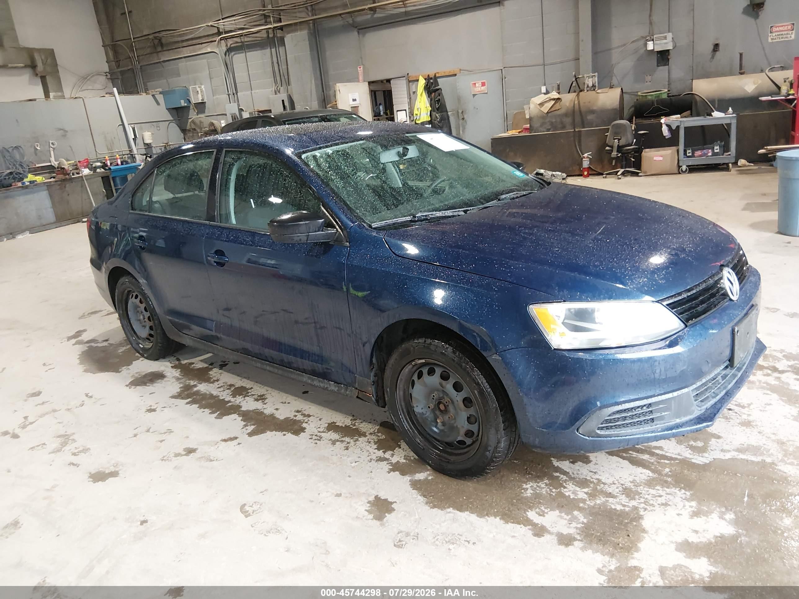 2012 Volkswagen Jetta 2.0l S Blue vin: 3VW2K7AJ3CM353284