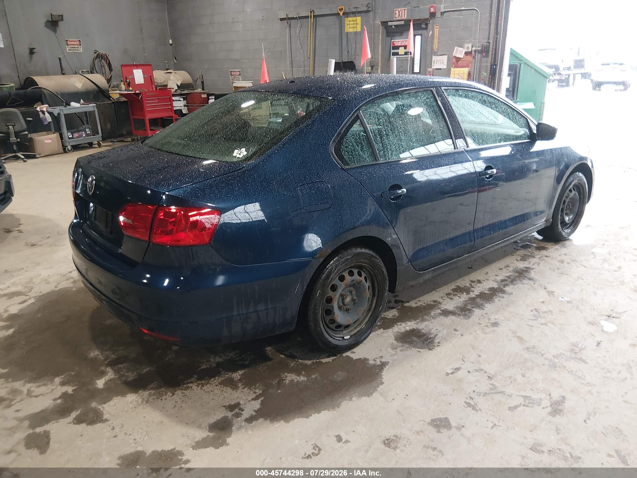 2012 Volkswagen Jetta 2.0l S Blue vin: 3VW2K7AJ3CM353284