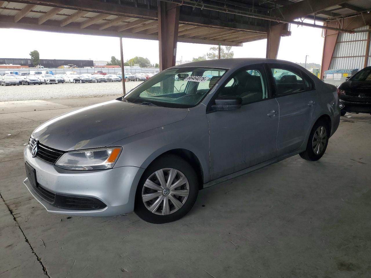 2012 Volkswagen Jetta Base Серебряный vin: 3VW2K7AJ3CM423009