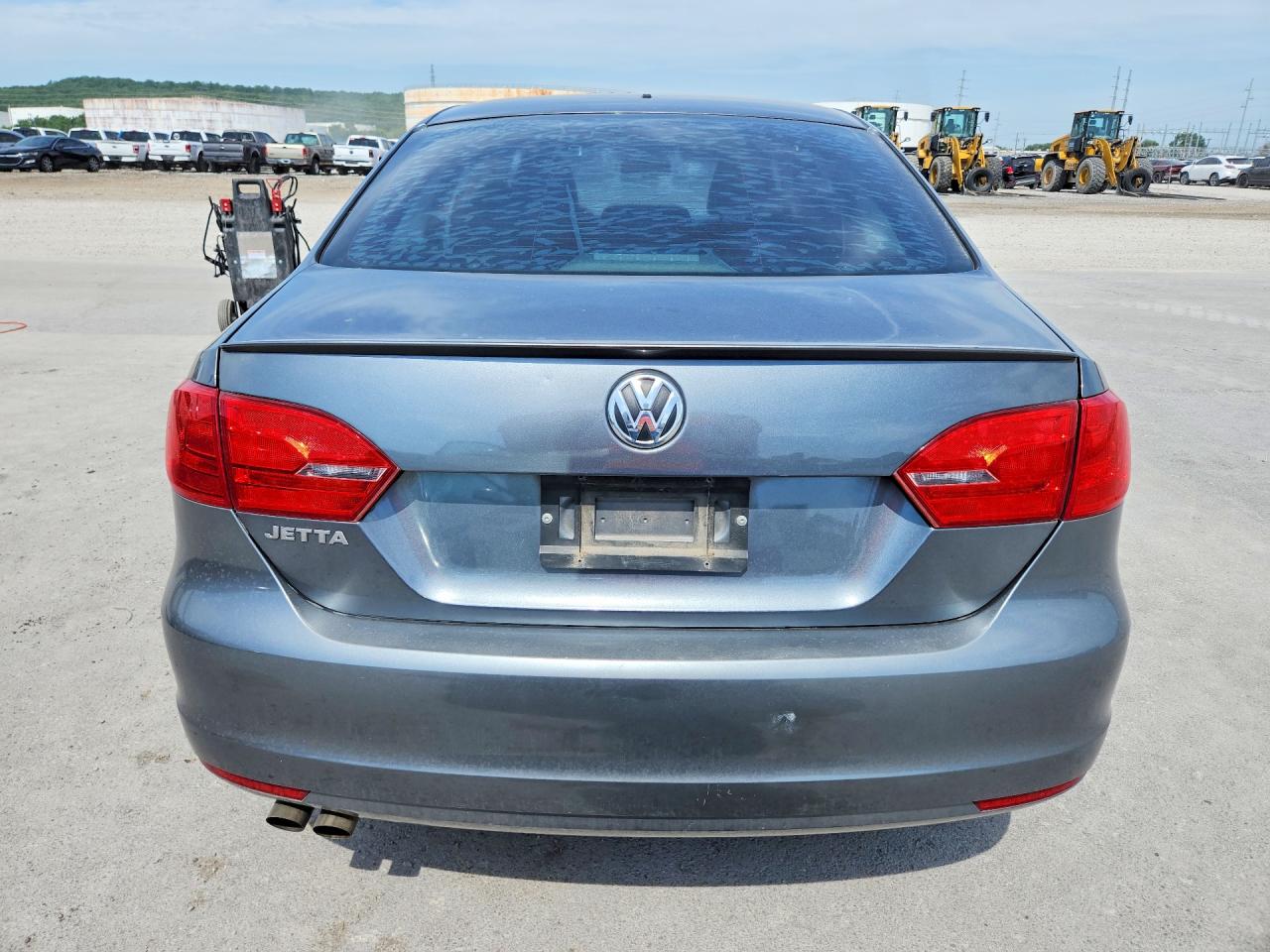 2012 Volkswagen Jetta Base Charcoal vin: 3VW2K7AJ3CM470251