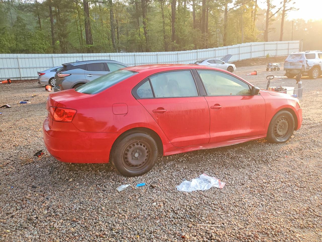 2013 Volkswagen Jetta Base Red vin: 3VW2K7AJ3DM234670