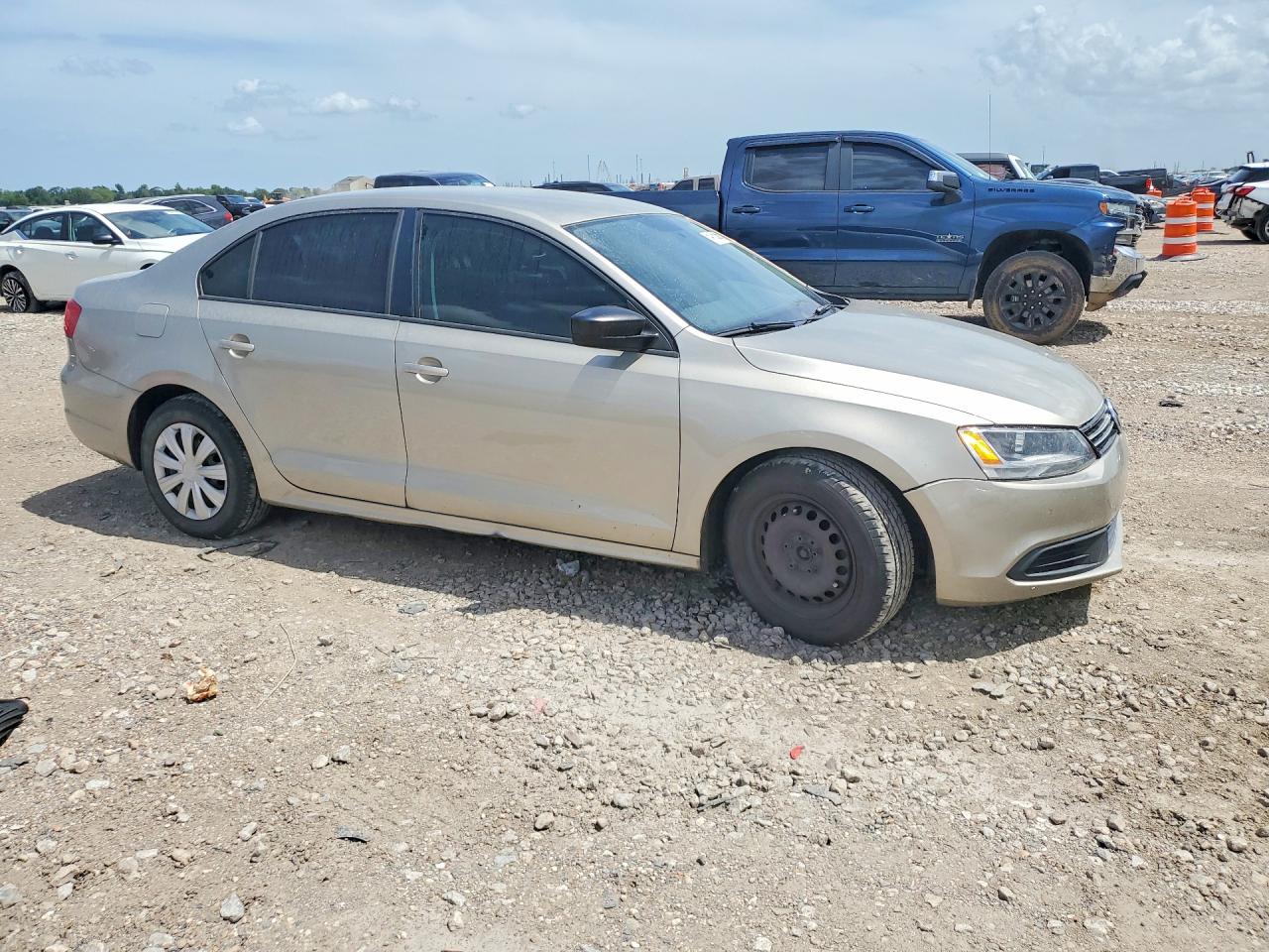 2013 Volkswagen Jetta Base Желто-коричневый vin: 3VW2K7AJ3DM253087