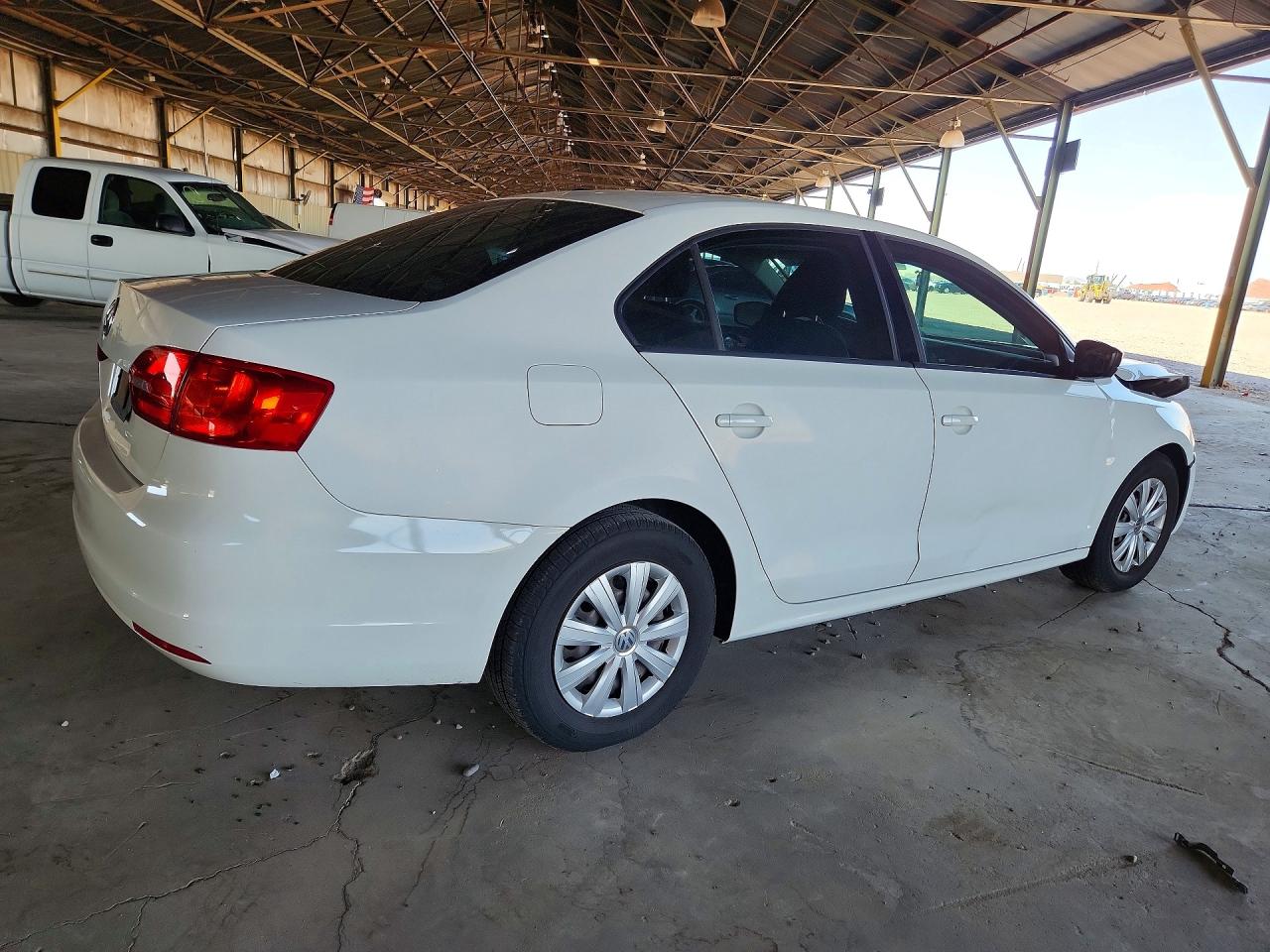 2013 Volkswagen Jetta Base White vin: 3VW2K7AJ3DM380776