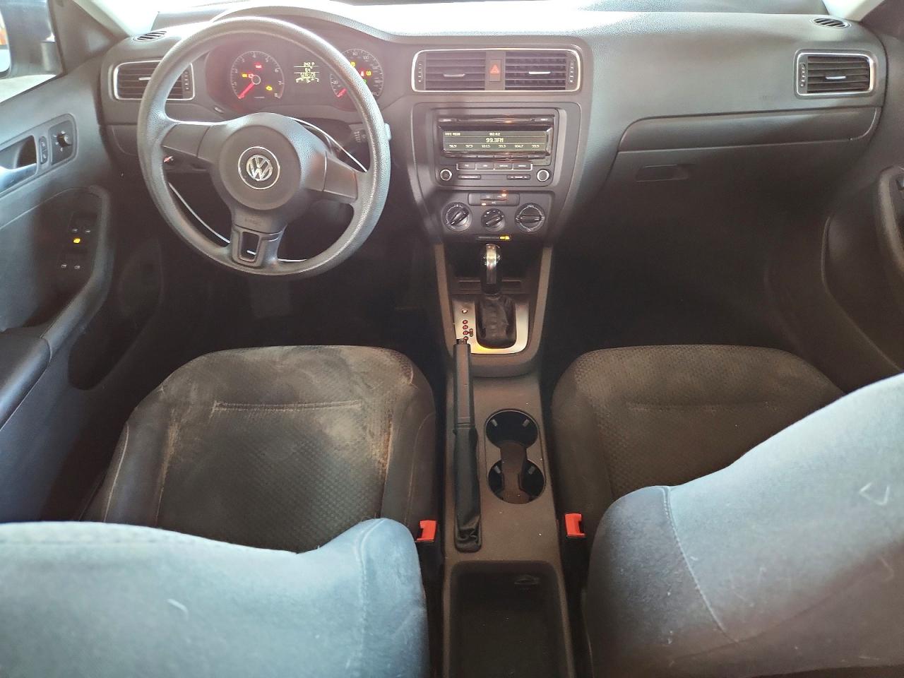 2013 Volkswagen Jetta Base White vin: 3VW2K7AJ3DM380776