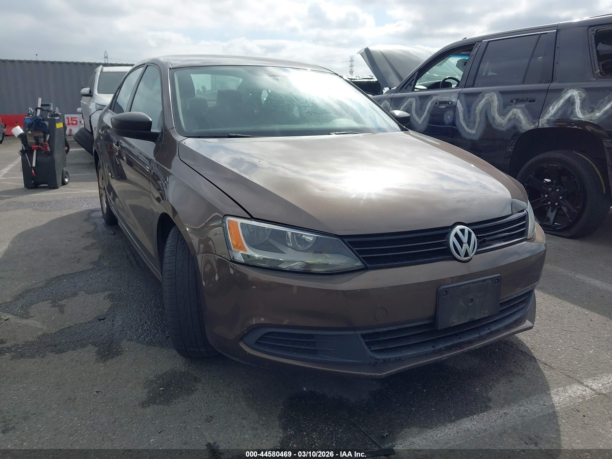 3VW2K7AJ3DM391213