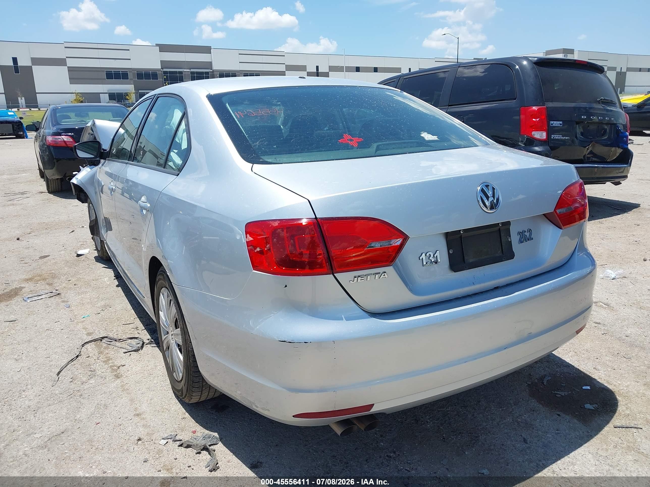 2014 Volkswagen Jetta 2.0l S Silver vin: 3VW2K7AJ3EM257500