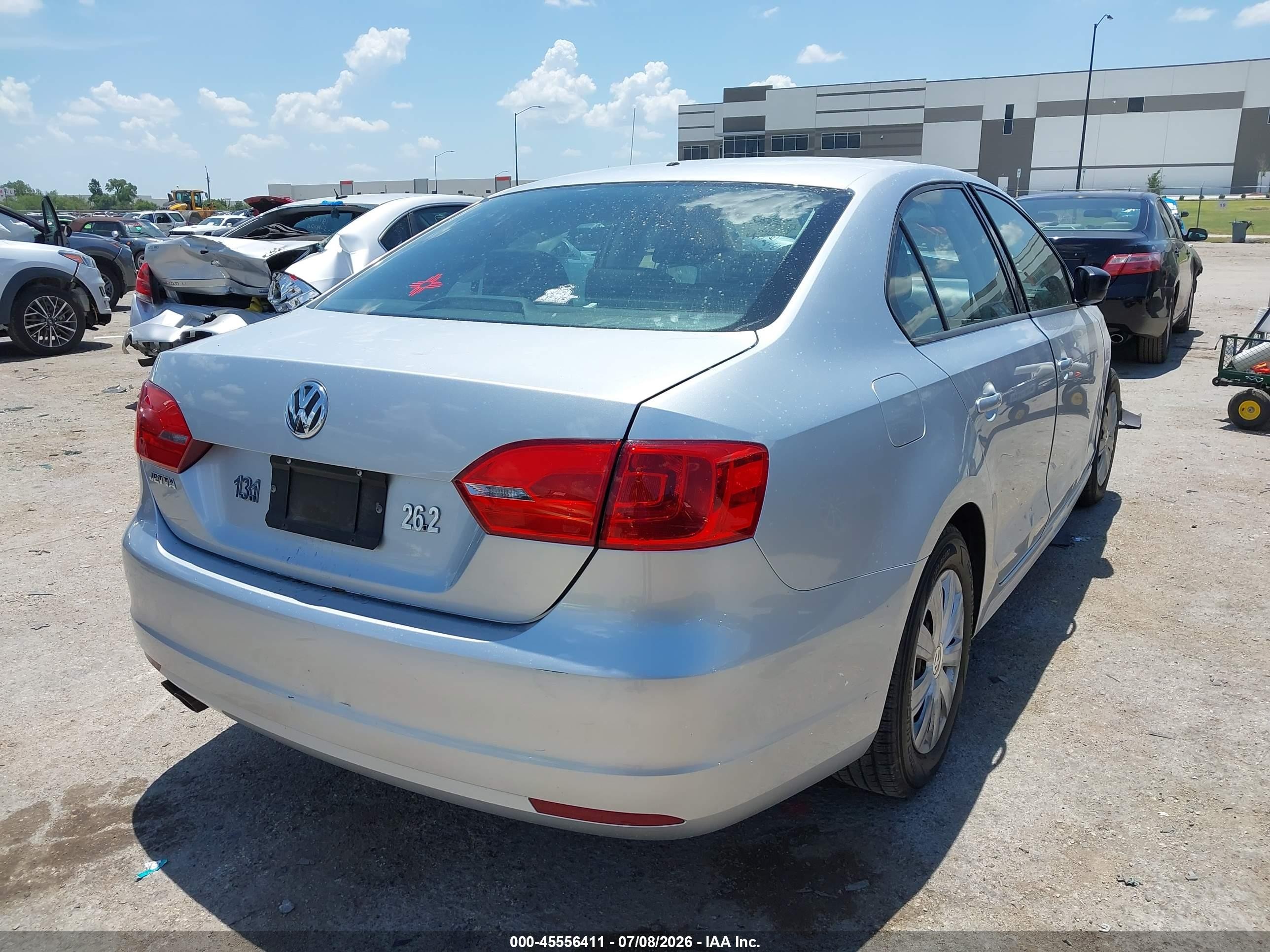 2014 Volkswagen Jetta 2.0l S Silver vin: 3VW2K7AJ3EM257500