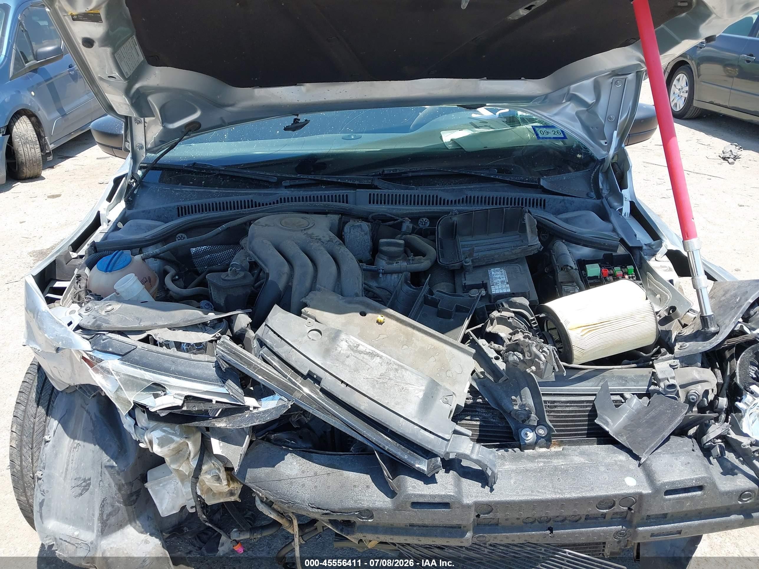 2014 Volkswagen Jetta 2.0l S Silver vin: 3VW2K7AJ3EM257500
