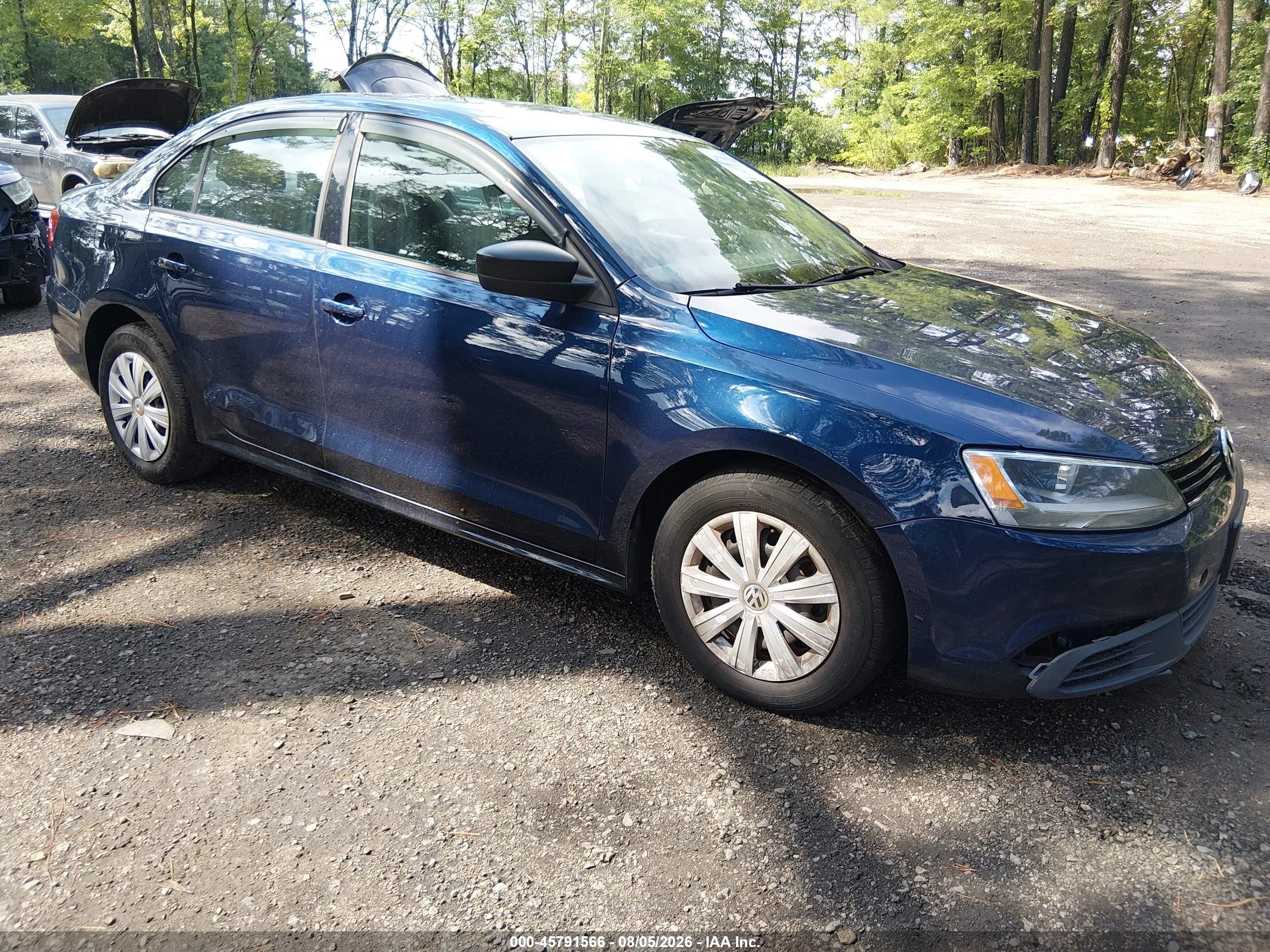 3VW2K7AJ3EM382948