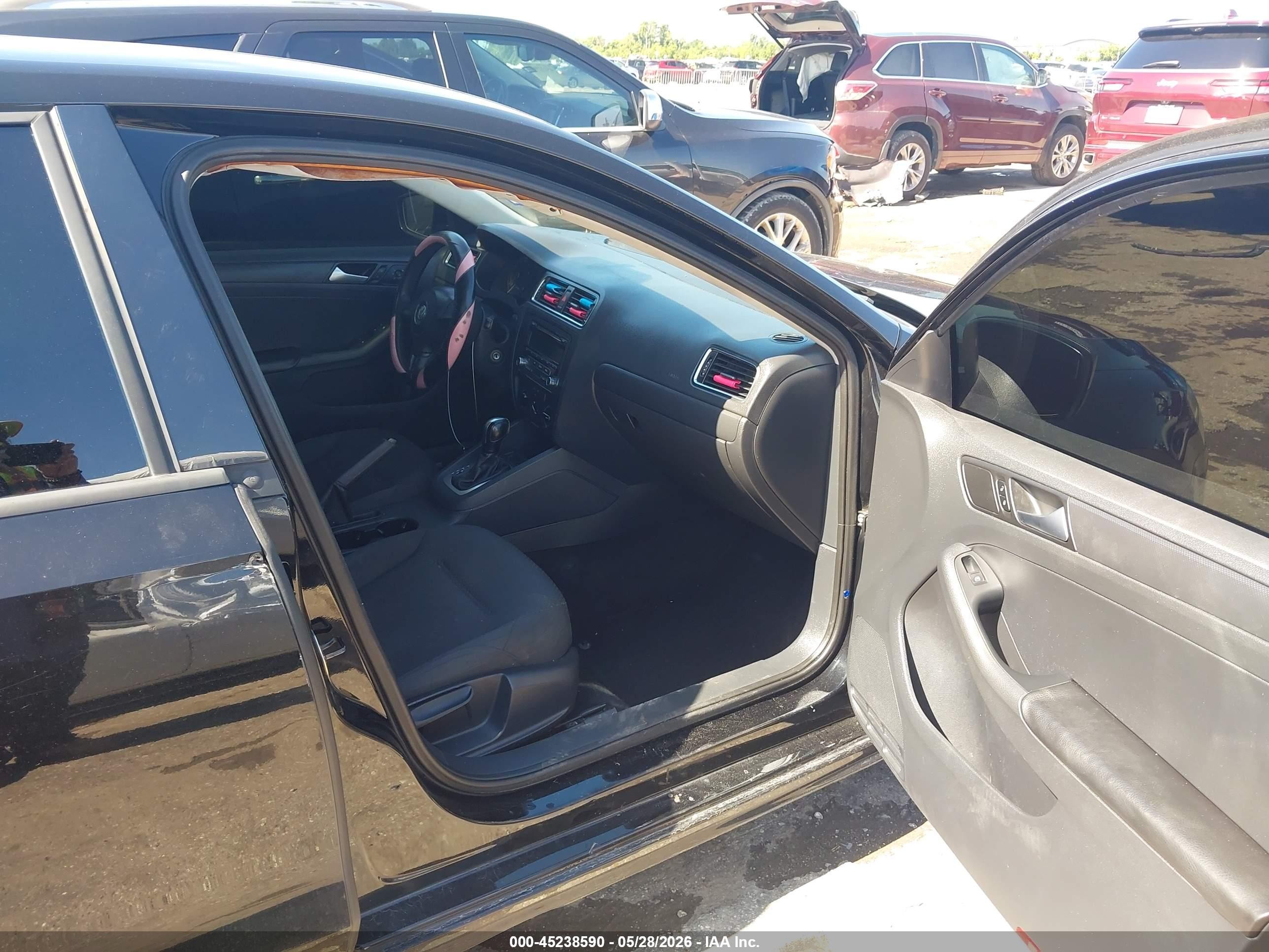 2014 Volkswagen Jetta 2.0l S Black vin: 3VW2K7AJ3EM398700