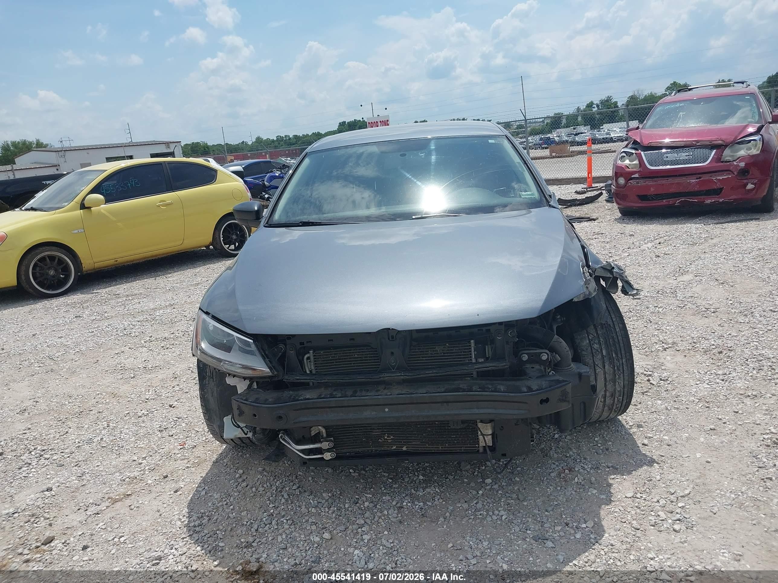 2015 Volkswagen Jetta 2.0l S Серый vin: 3VW2K7AJ3FM215829