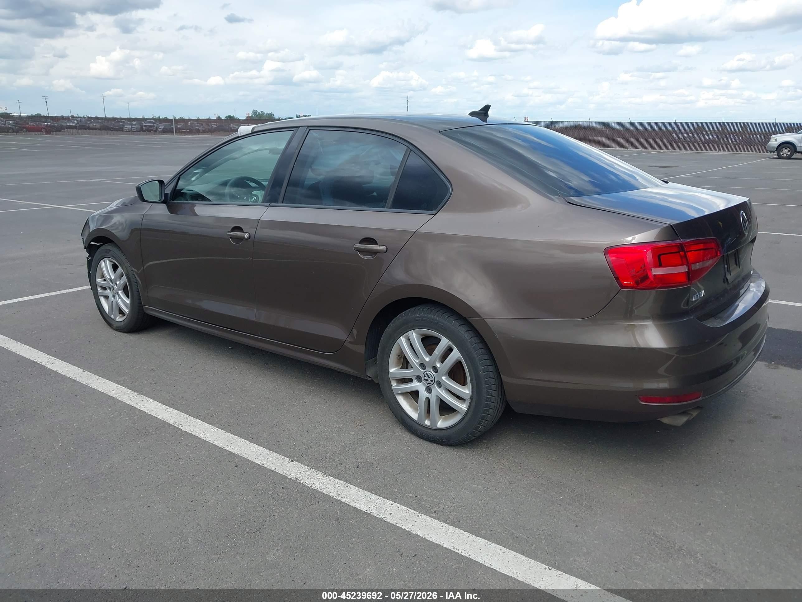 2015 Volkswagen Jetta 2.0l S Dark Brown vin: 3VW2K7AJ3FM241301