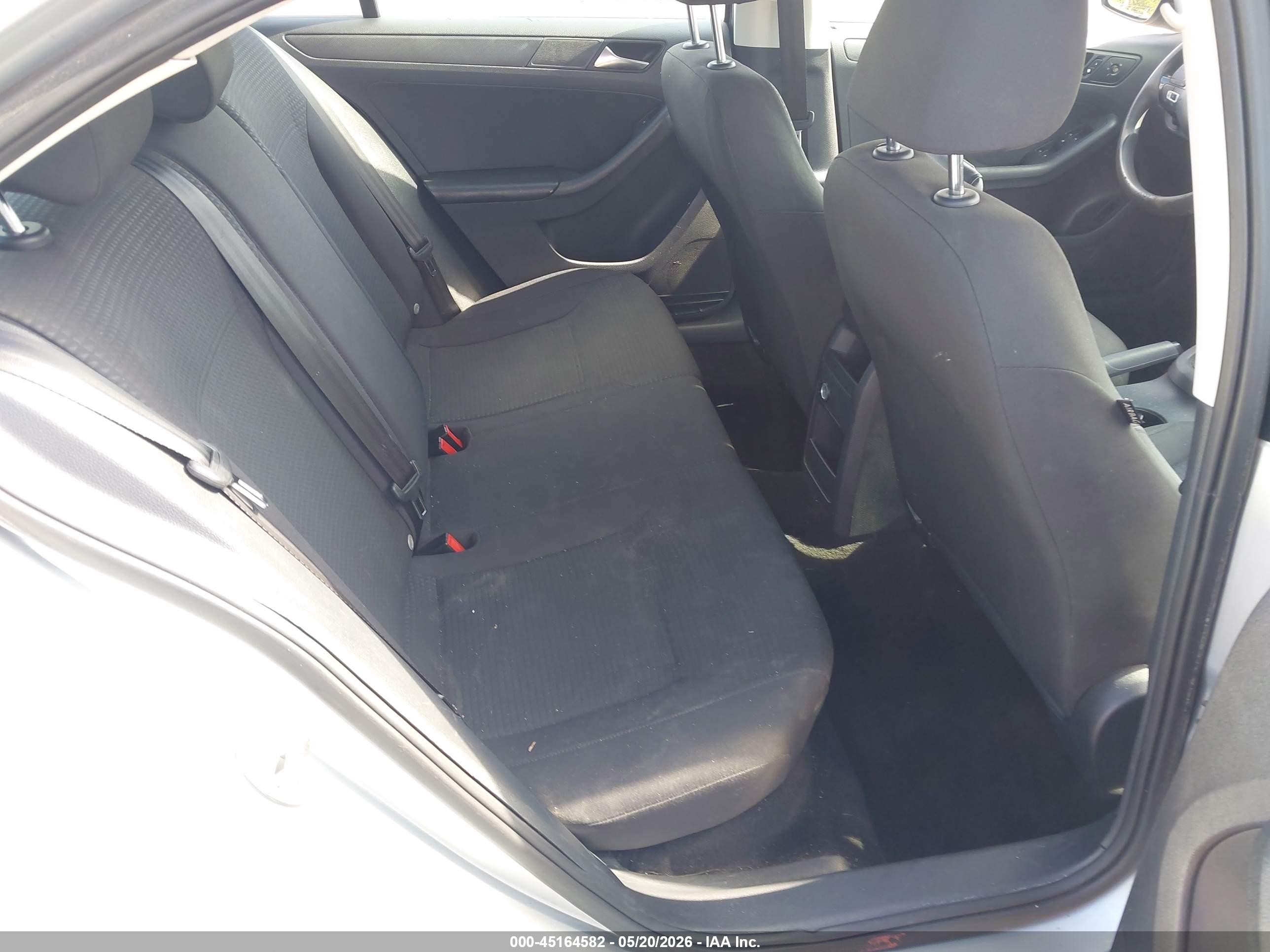 2015 Volkswagen Jetta 2.0l S Gray vin: 3VW2K7AJ3FM324033