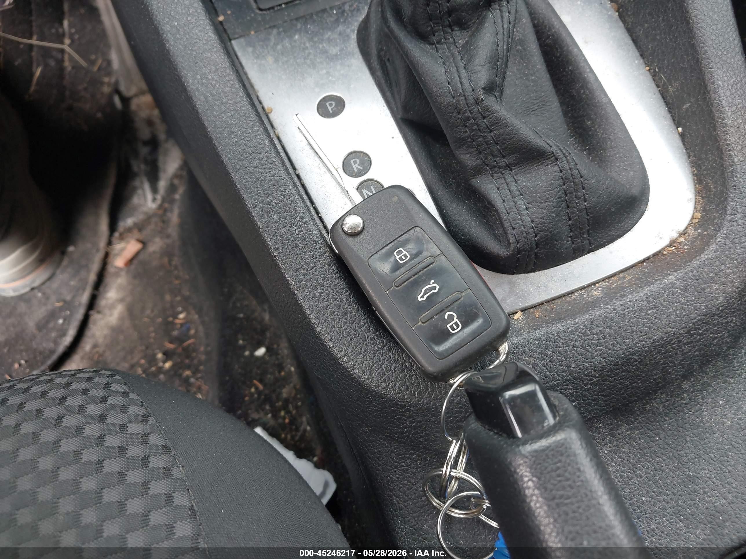 2011 Volkswagen Jetta 2.0l S Black vin: 3VW2K7AJ4BM371856