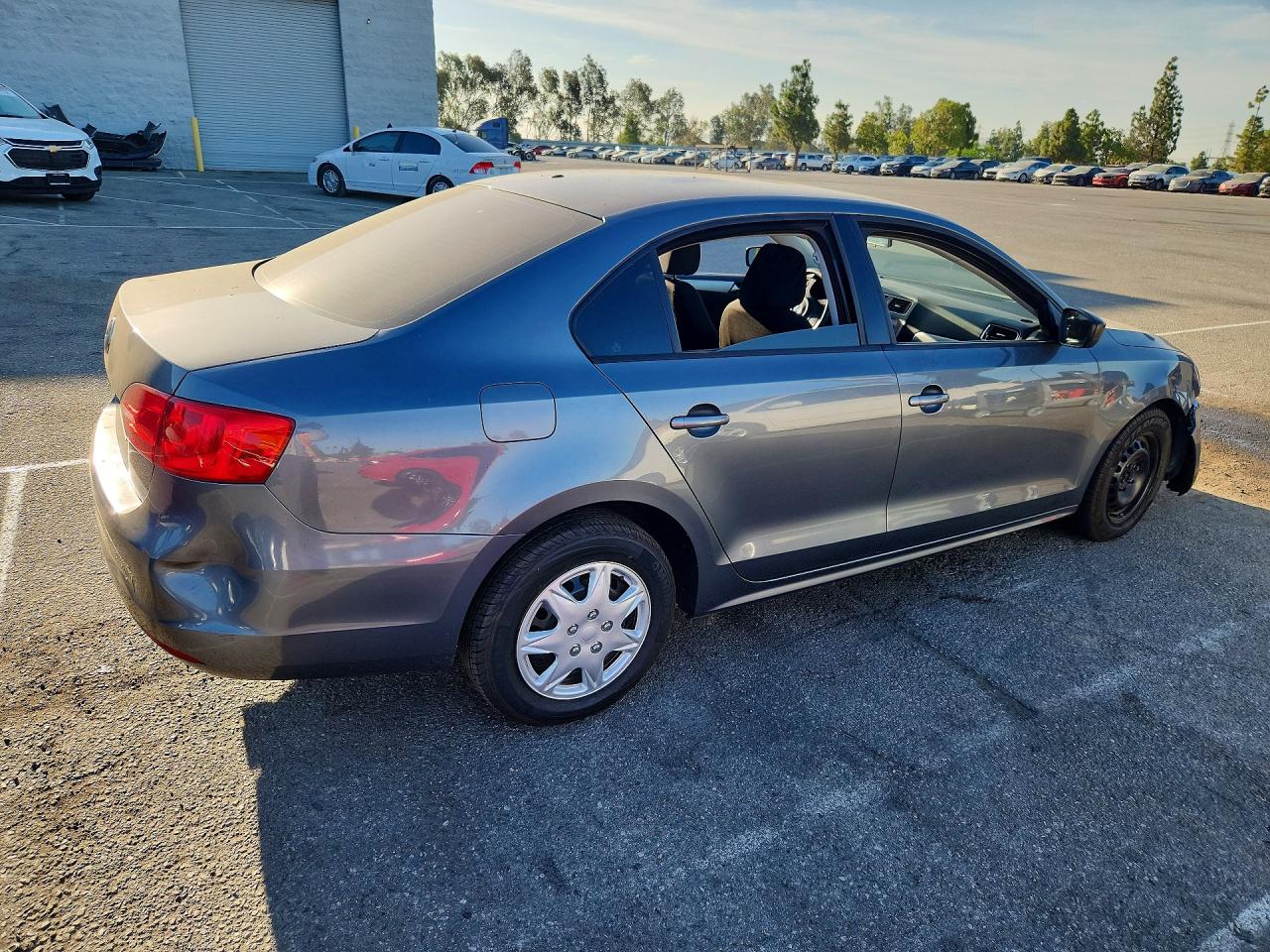 2012 Volkswagen Jetta Base Угольный vin: 3VW2K7AJ4CM465592