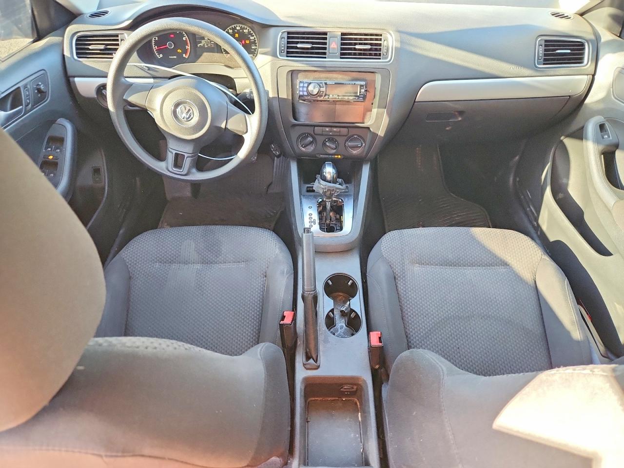 2012 Volkswagen Jetta Base Угольный vin: 3VW2K7AJ4CM465592