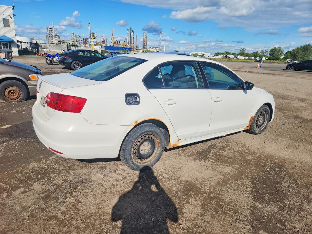 2013 Volkswagen Jetta Base White vin: 3VW2K7AJ4DM384142