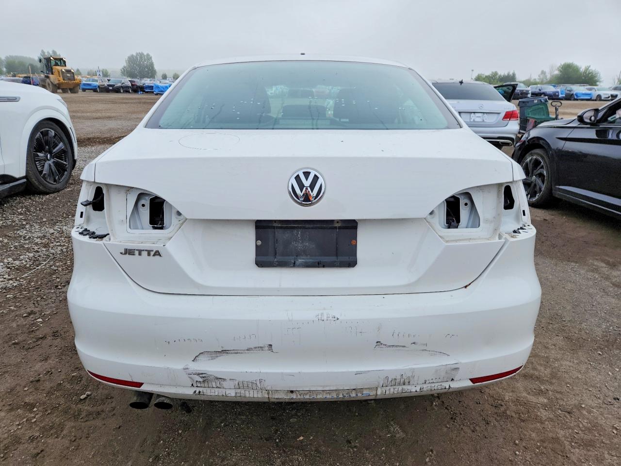 2013 Volkswagen Jetta Base White vin: 3VW2K7AJ4DM443867