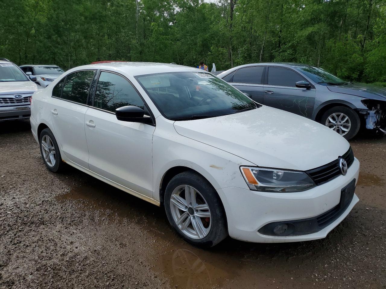 2013 Volkswagen Jetta Base White vin: 3VW2K7AJ4DM452911