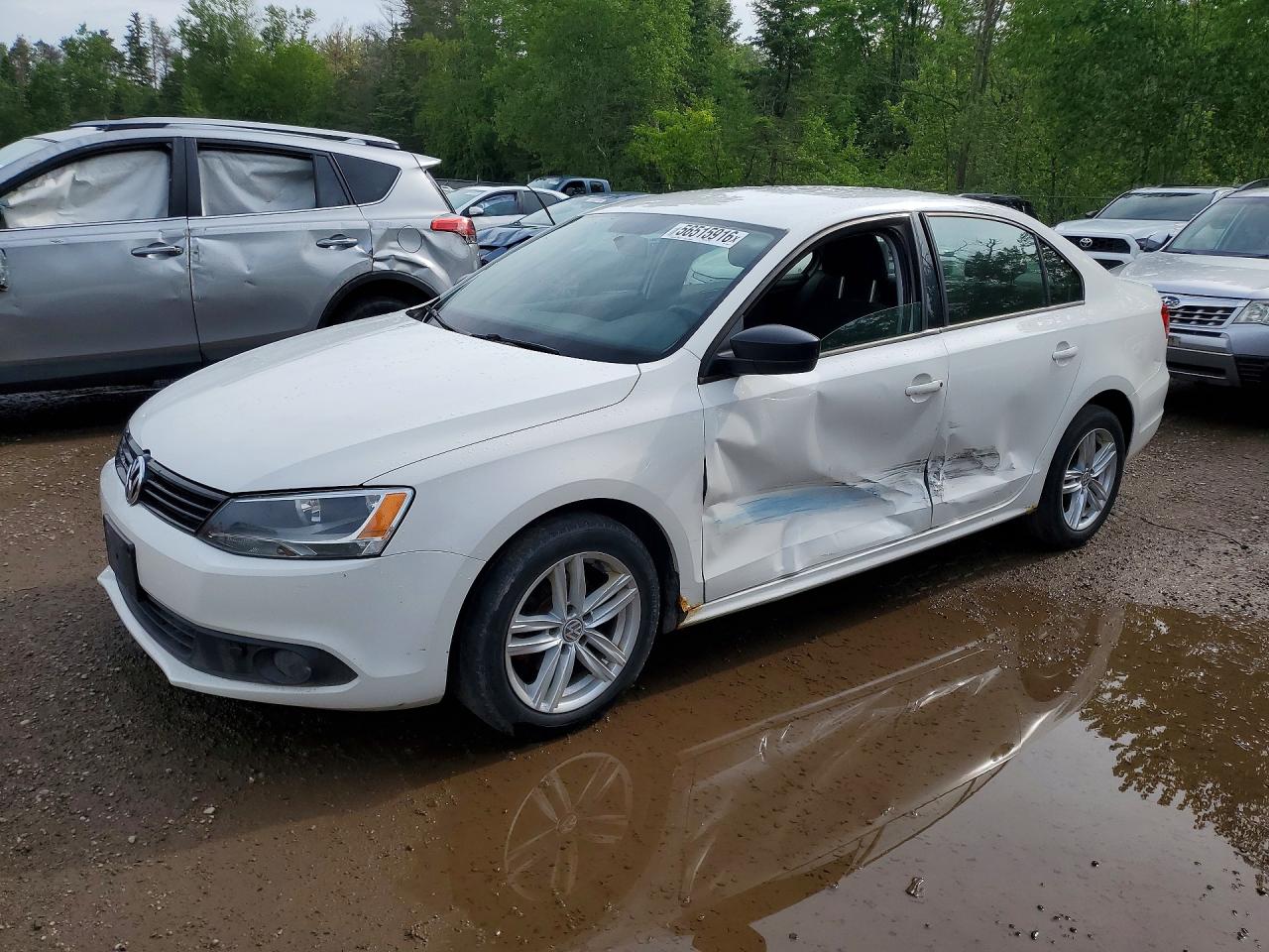 3VW2K7AJ4DM452911