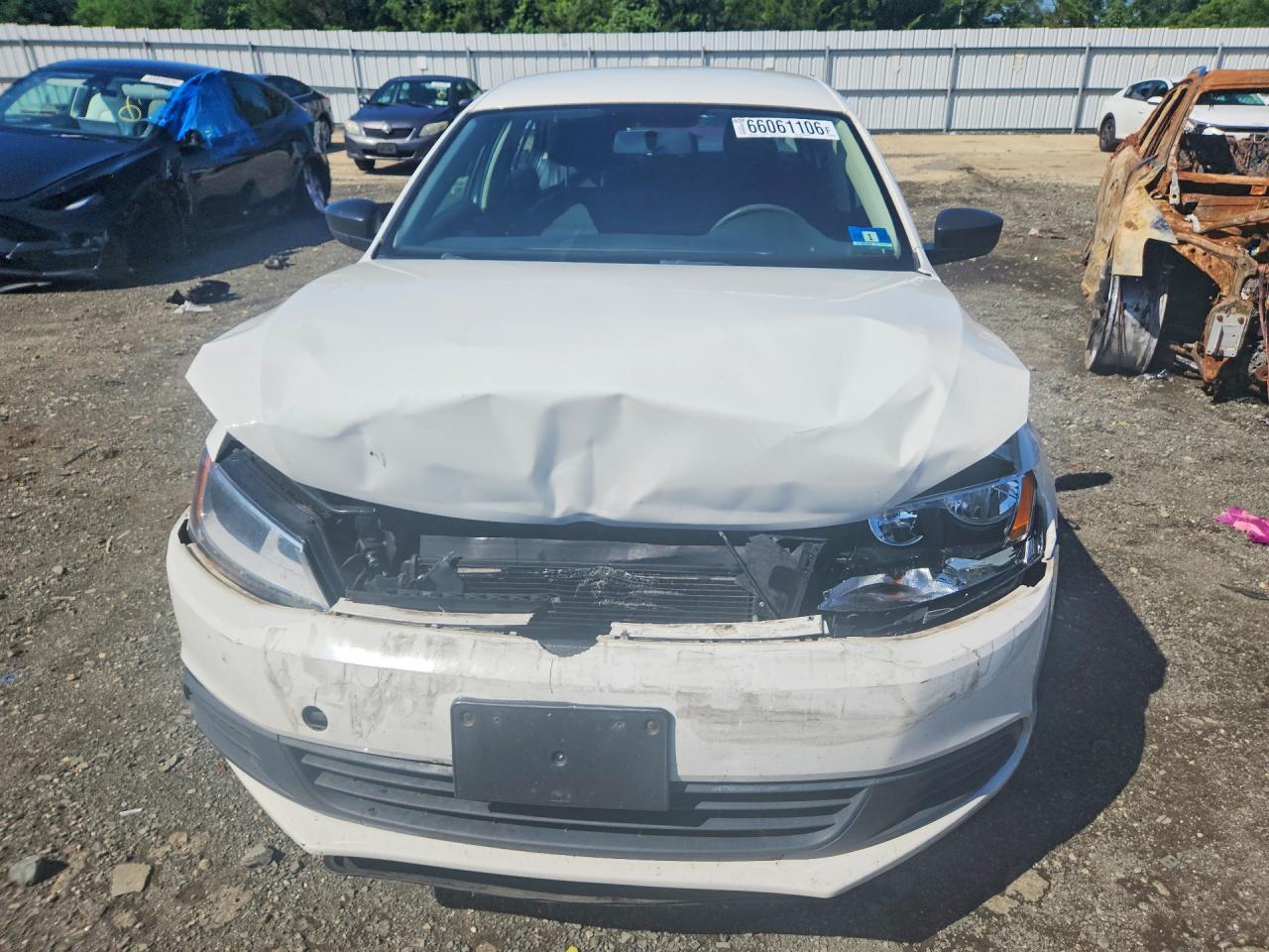 2014 Volkswagen Jetta Base Белый vin: 3VW2K7AJ4EM234422