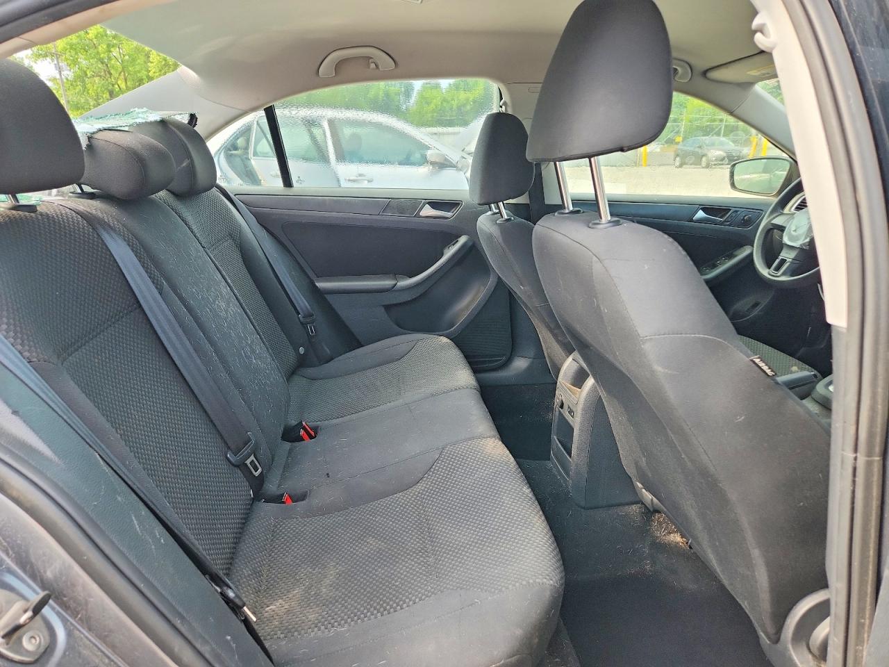 2014 Volkswagen Jetta Base Gray vin: 3VW2K7AJ4EM241466
