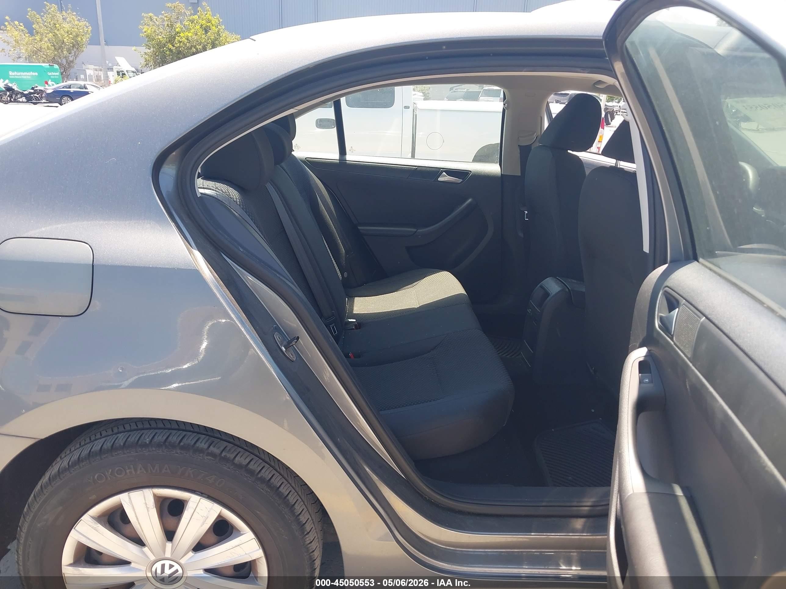 2014 Volkswagen Jetta 2.0l S Gray vin: 3VW2K7AJ4EM247994