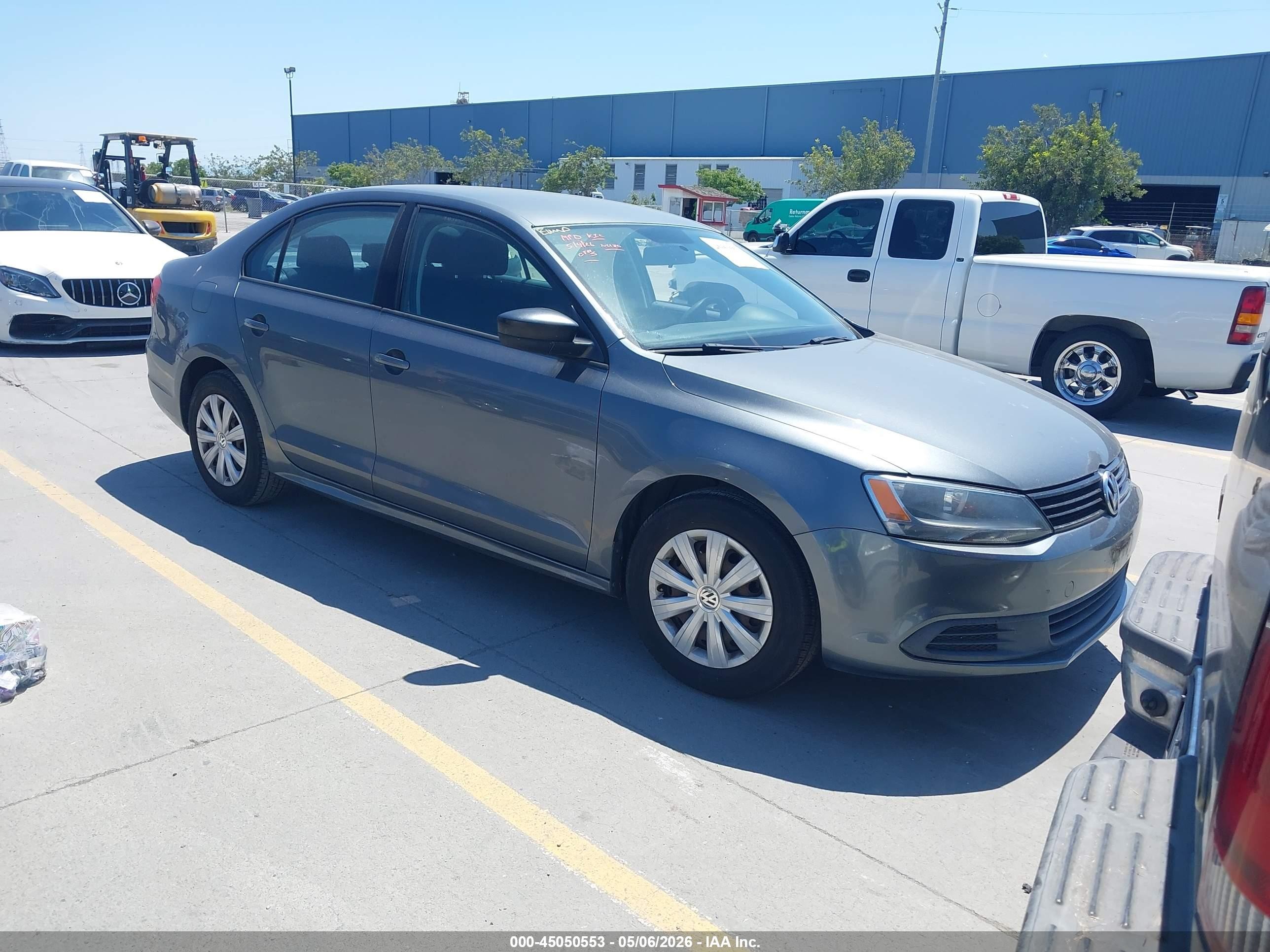 3VW2K7AJ4EM247994