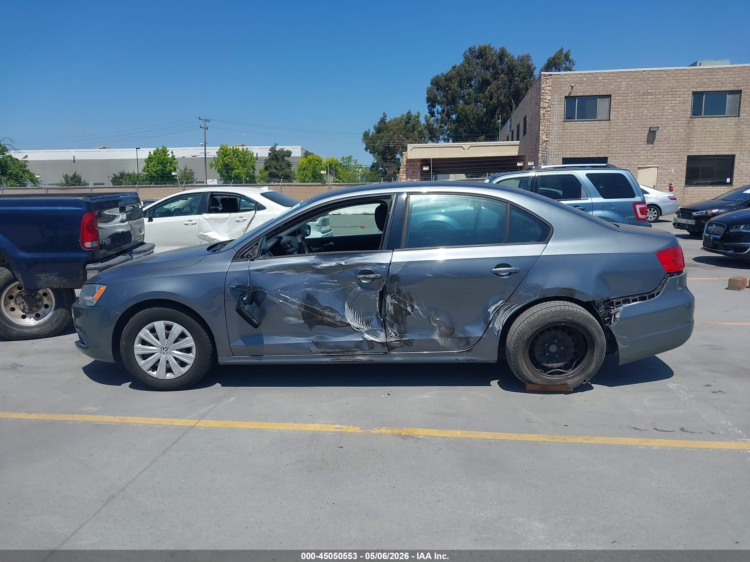 2014 Volkswagen Jetta 2.0l S Gray vin: 3VW2K7AJ4EM247994