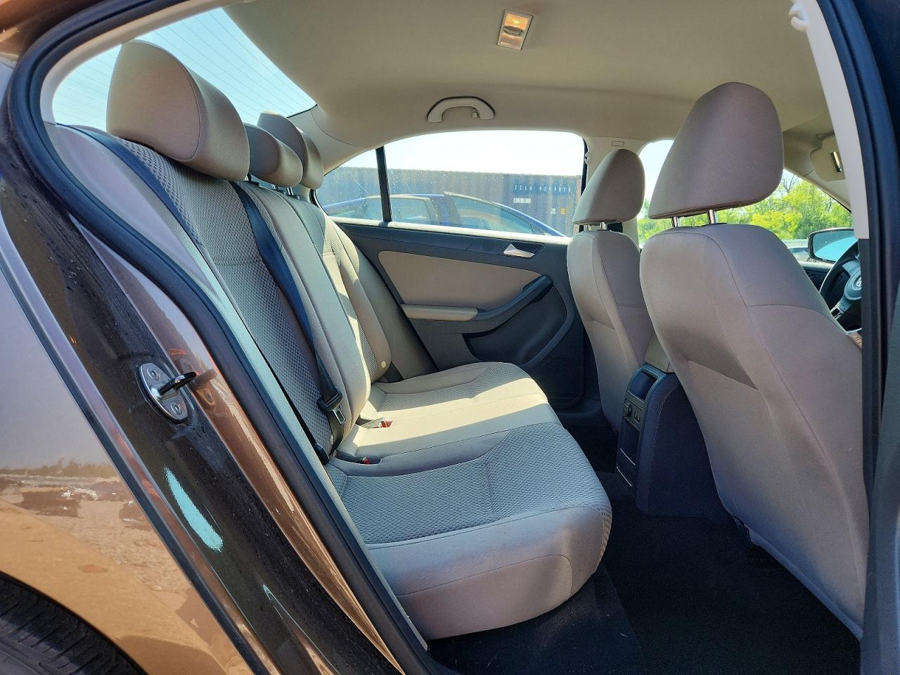 2014 Volkswagen Jetta Base Brown vin: 3VW2K7AJ4EM308714