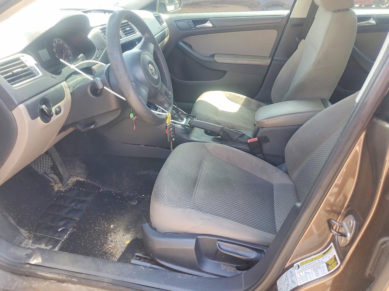 2014 Volkswagen Jetta Base Brown vin: 3VW2K7AJ4EM329966