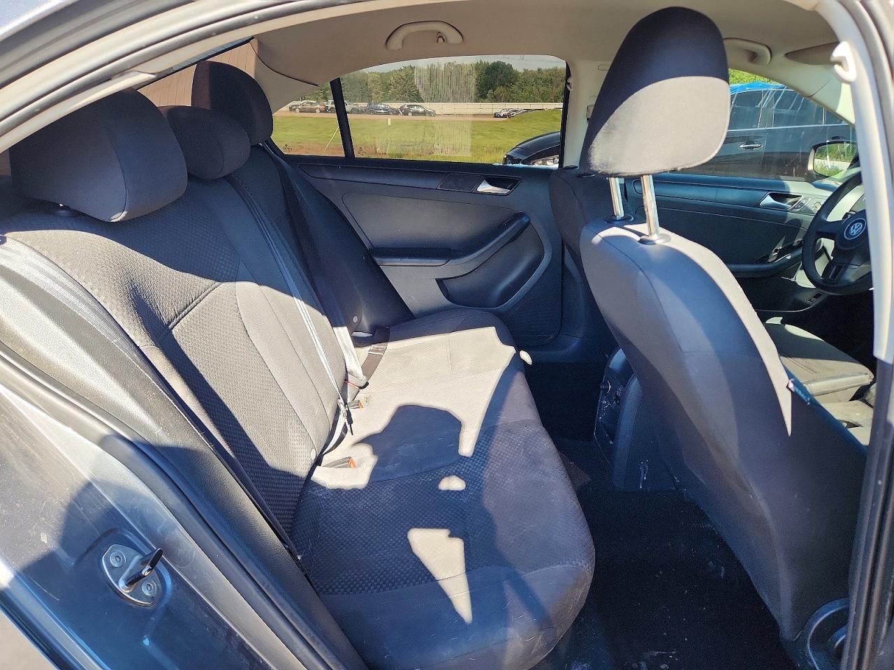 2014 Volkswagen Jetta Base Gray vin: 3VW2K7AJ4EM335413