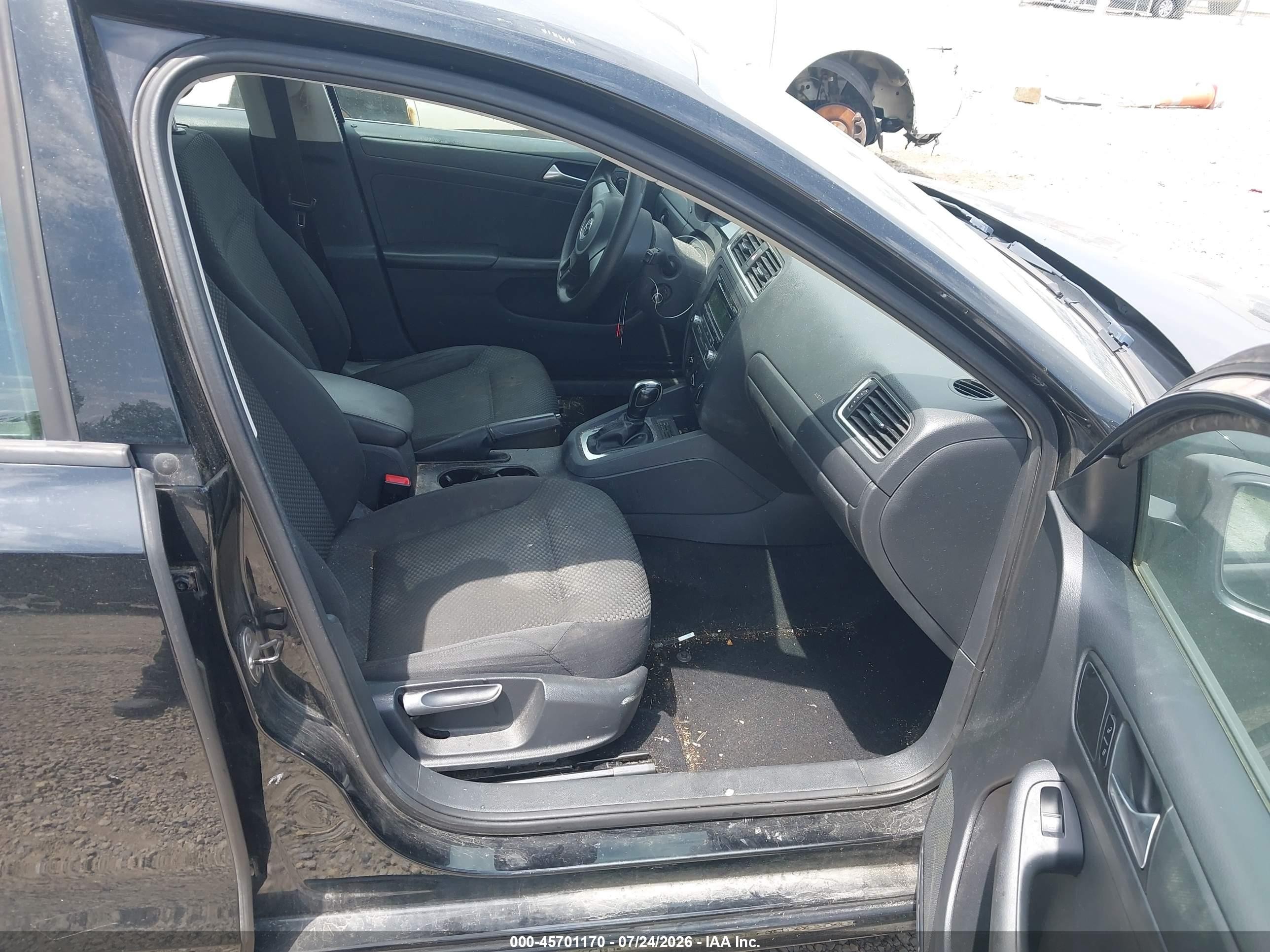 2014 Volkswagen Jetta 2.0l S Black vin: 3VW2K7AJ4EM413799
