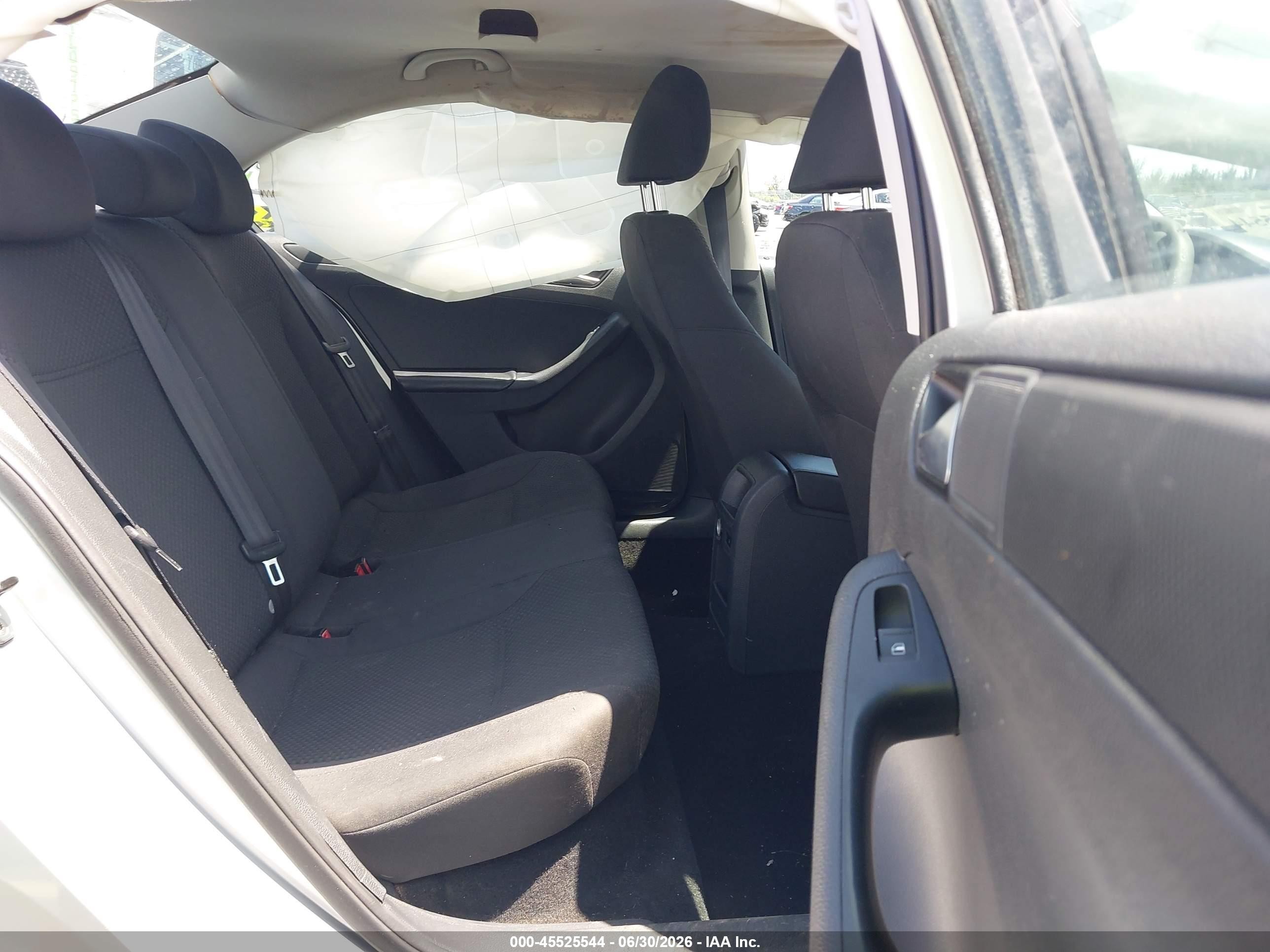 2014 Volkswagen Jetta 2.0l S Серый vin: 3VW2K7AJ4EM429419