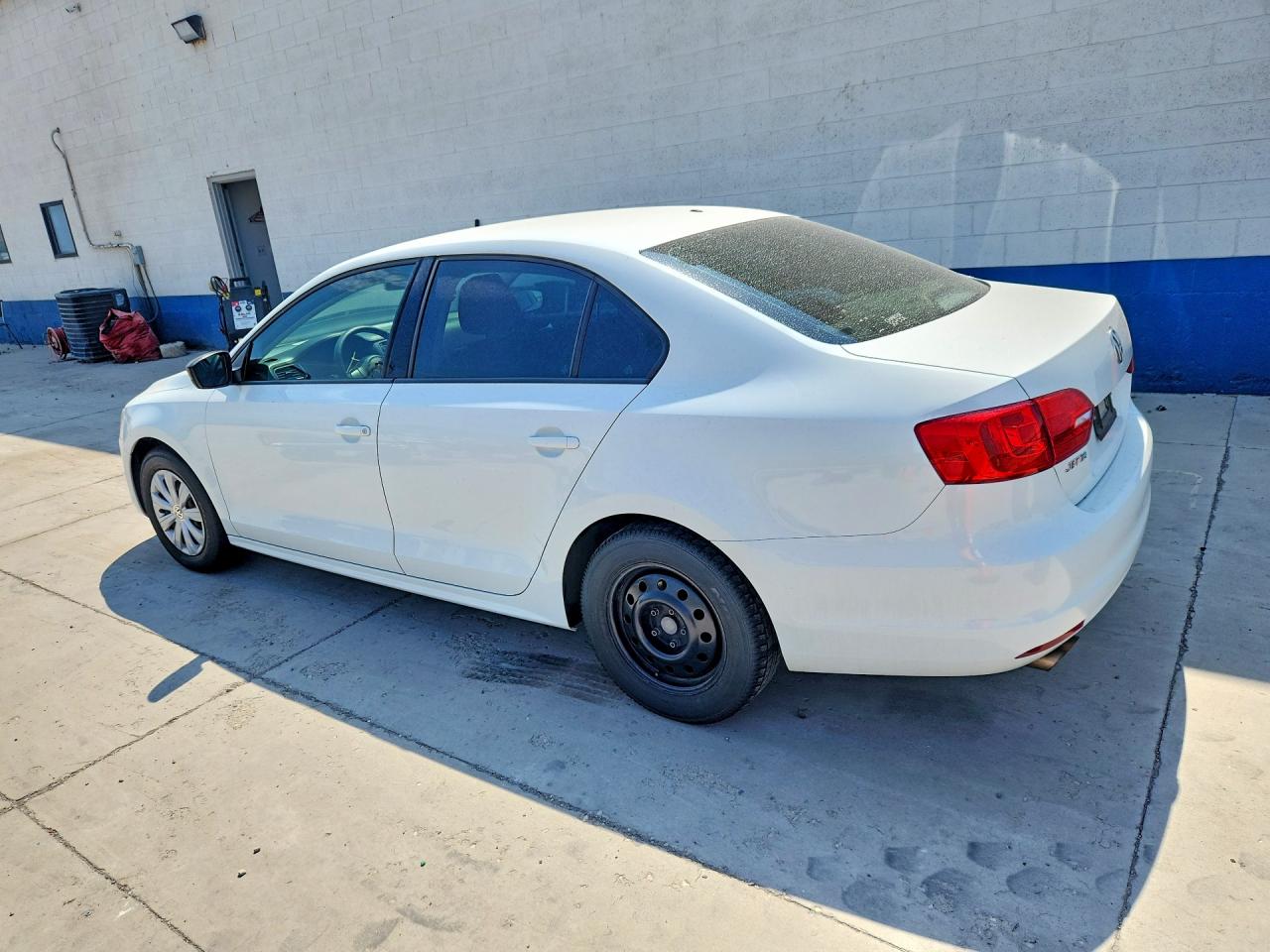 2014 Volkswagen Jetta Base White vin: 3VW2K7AJ4EM432756