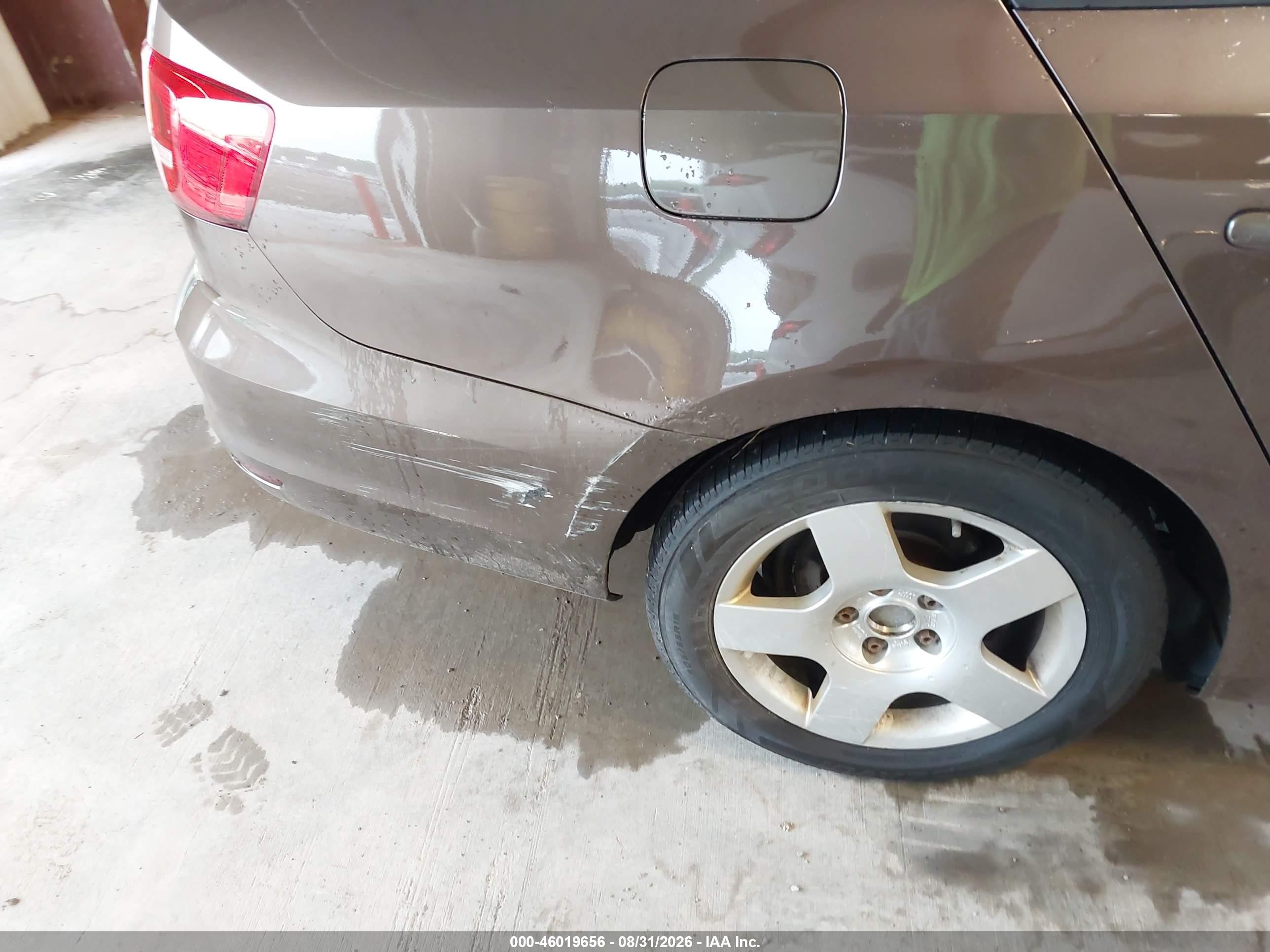 2015 Volkswagen Jetta 2.0l S Brown vin: 3VW2K7AJ4FM243929